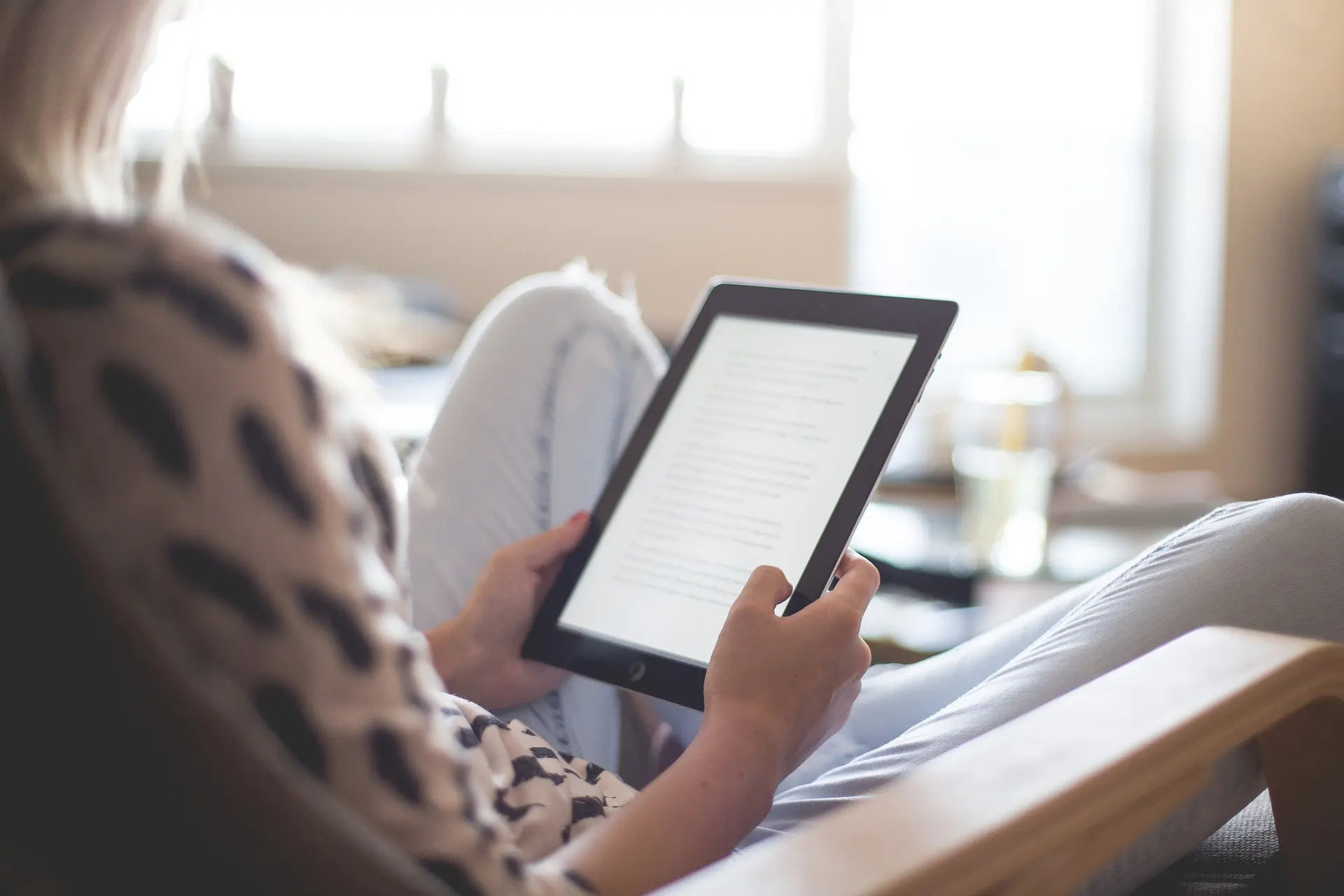 Оказывается со смартфонов читают книги. Статистика от Мегафона