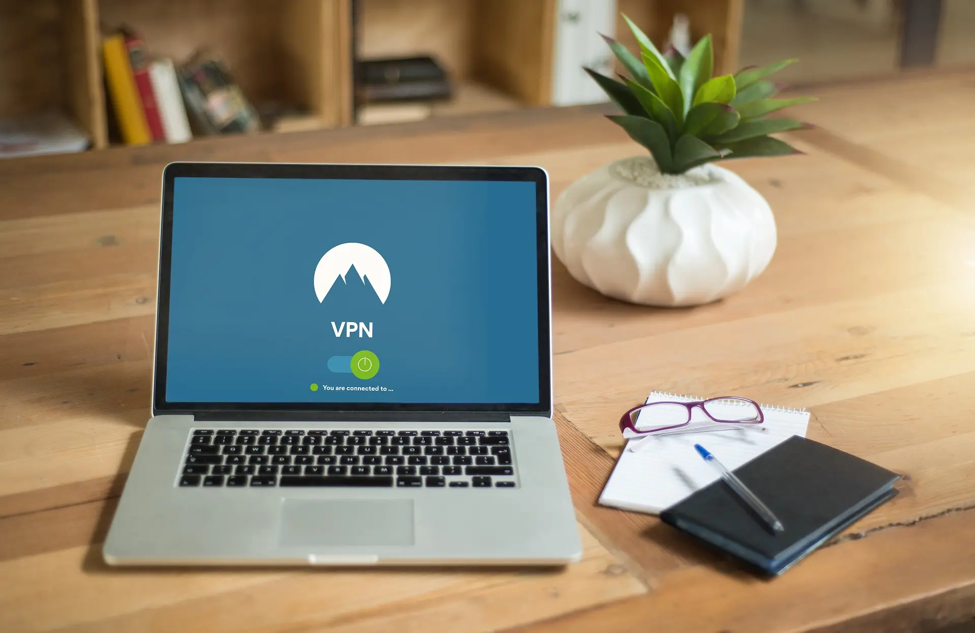 RocketVPN и lexic.ml раздают промо-коды. Бесплатный VPN и скидки на прокси