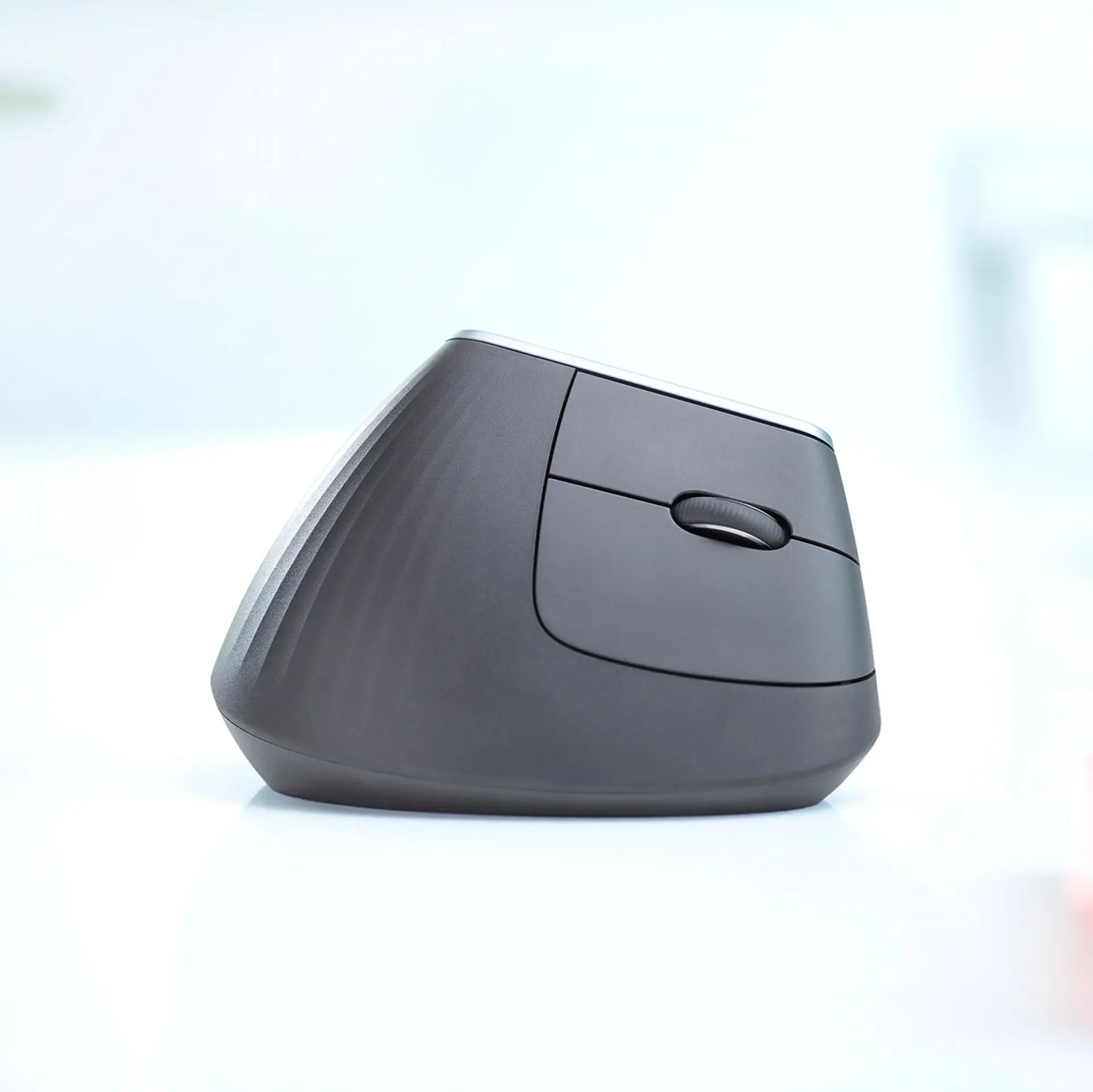 Высокоэргономичная мышь или… Космический девайс? Logitech MX Vertical