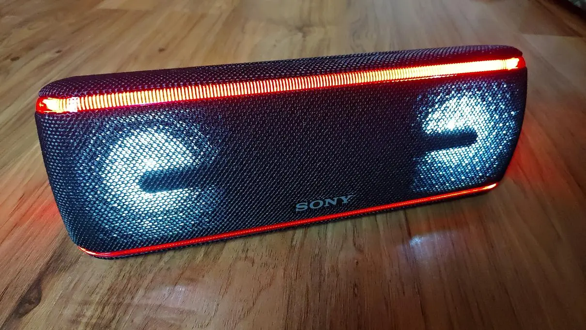 Обзор беспроводной колонки Sony SRS-XB41 Extra Bass