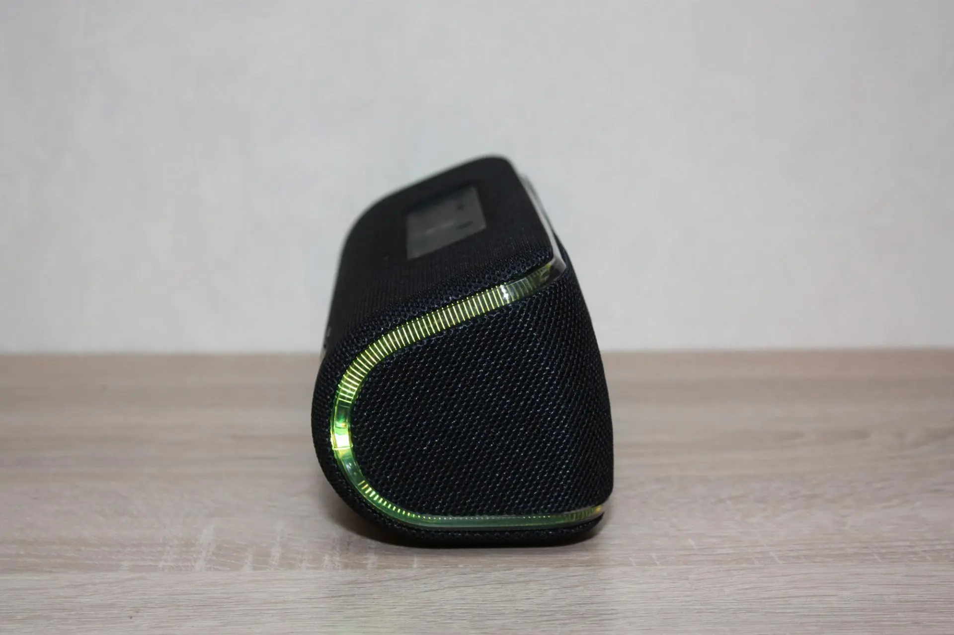 Обзор беспроводной колонки Sony SRS-XB41 Extra Bass
