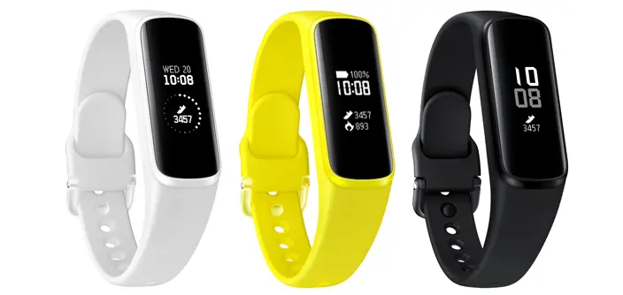 Фитнес-браслет Samsung Galaxy Fit поступил в продажу за 2990 рублей. Как вам цена?