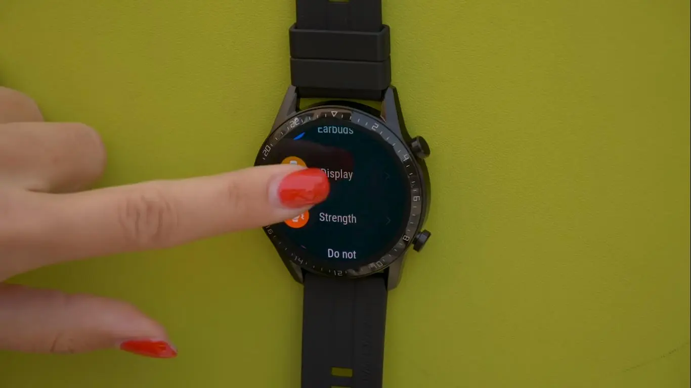 Полный обзор Huawei Watch GT 2 и сравнение с Amazfit GTR