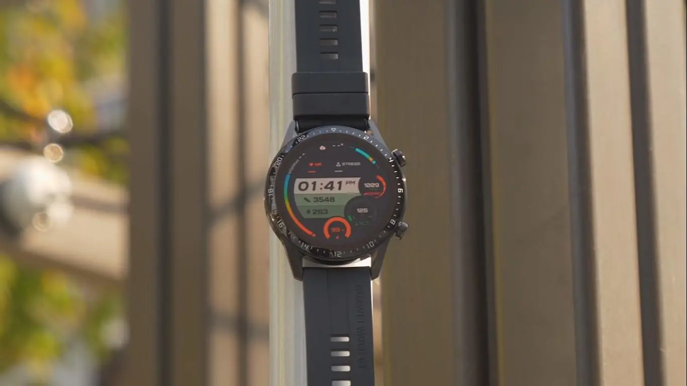 Полный обзор Huawei Watch GT 2 и сравнение с Amazfit GTR