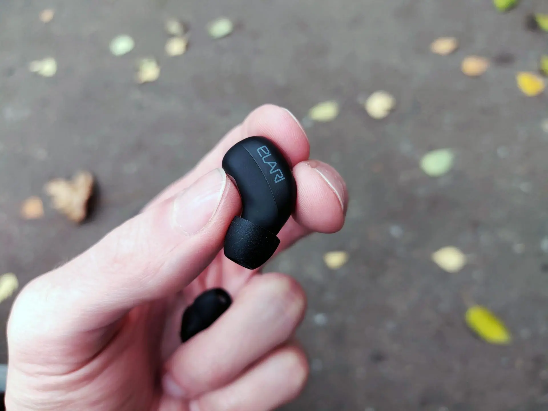 Обзор беспроводных наушников Elari EarDrops (EDS-001)
