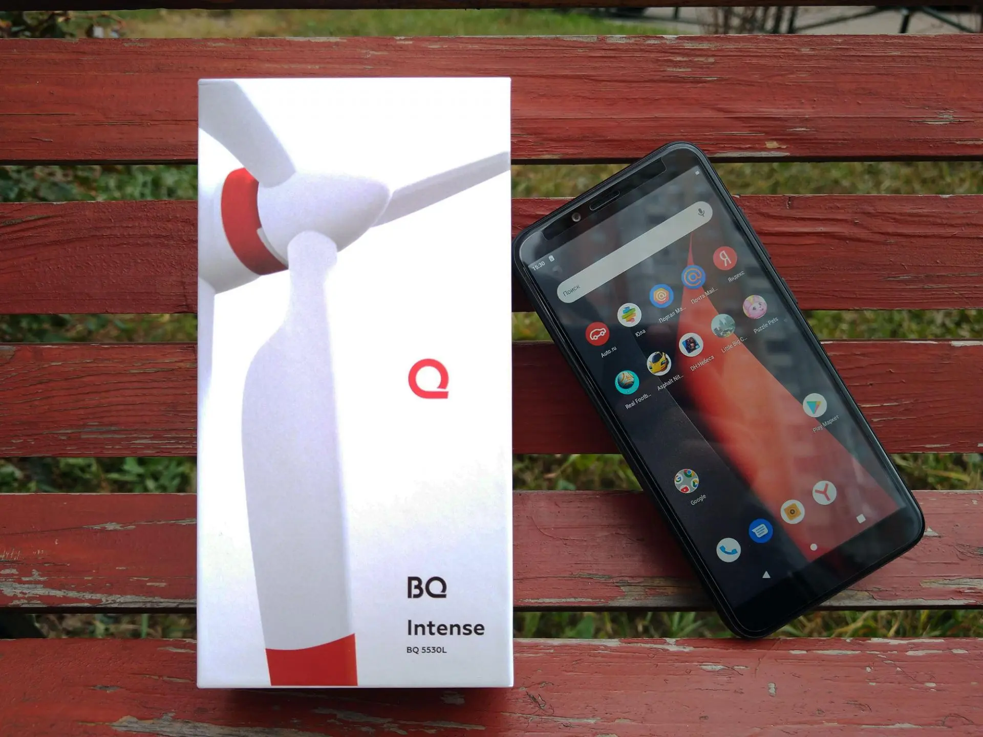 Обзор смартфона с большой батареей BQ Intense 5530L