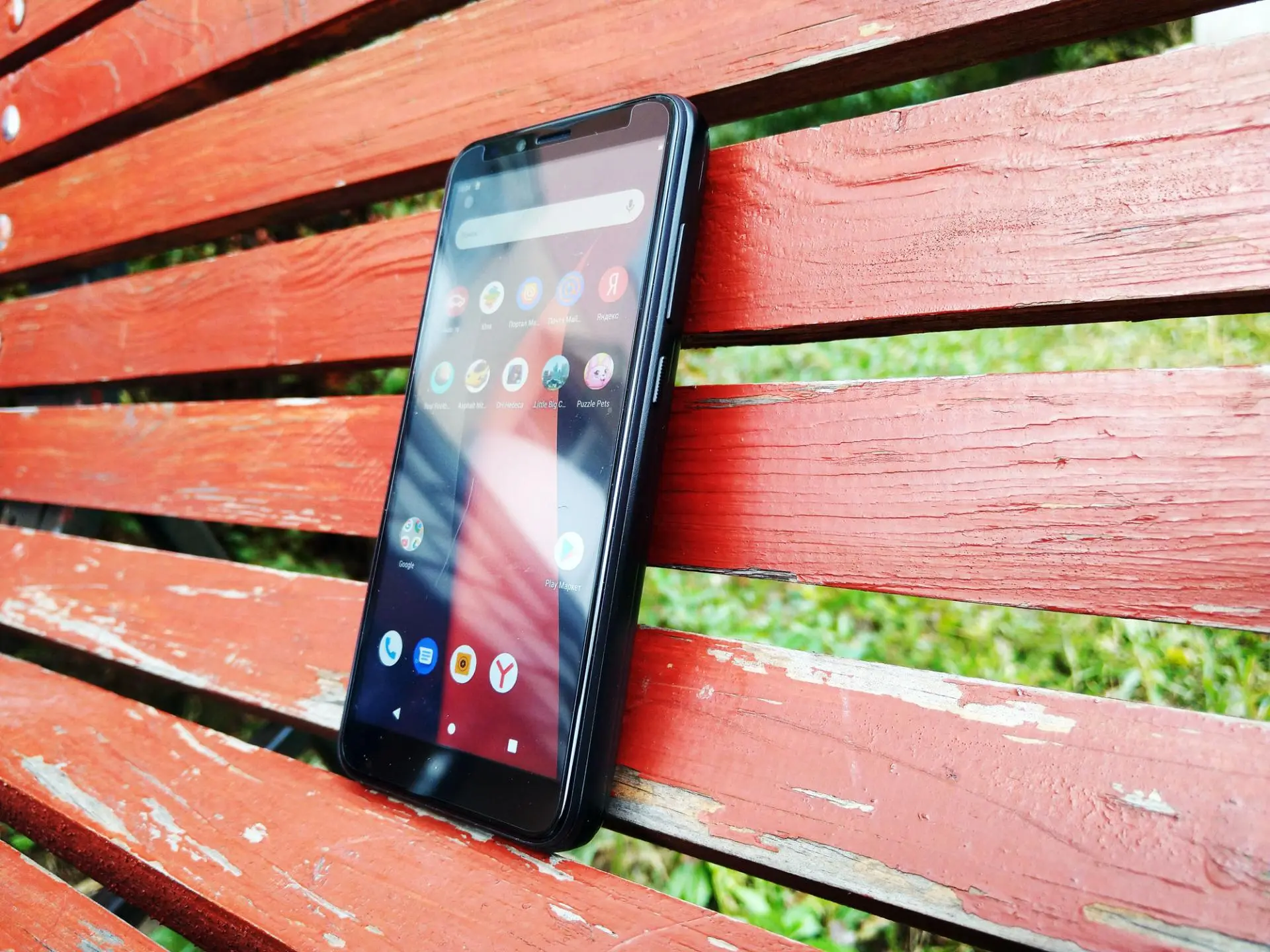 Обзор смартфона с большой батареей BQ Intense 5530L