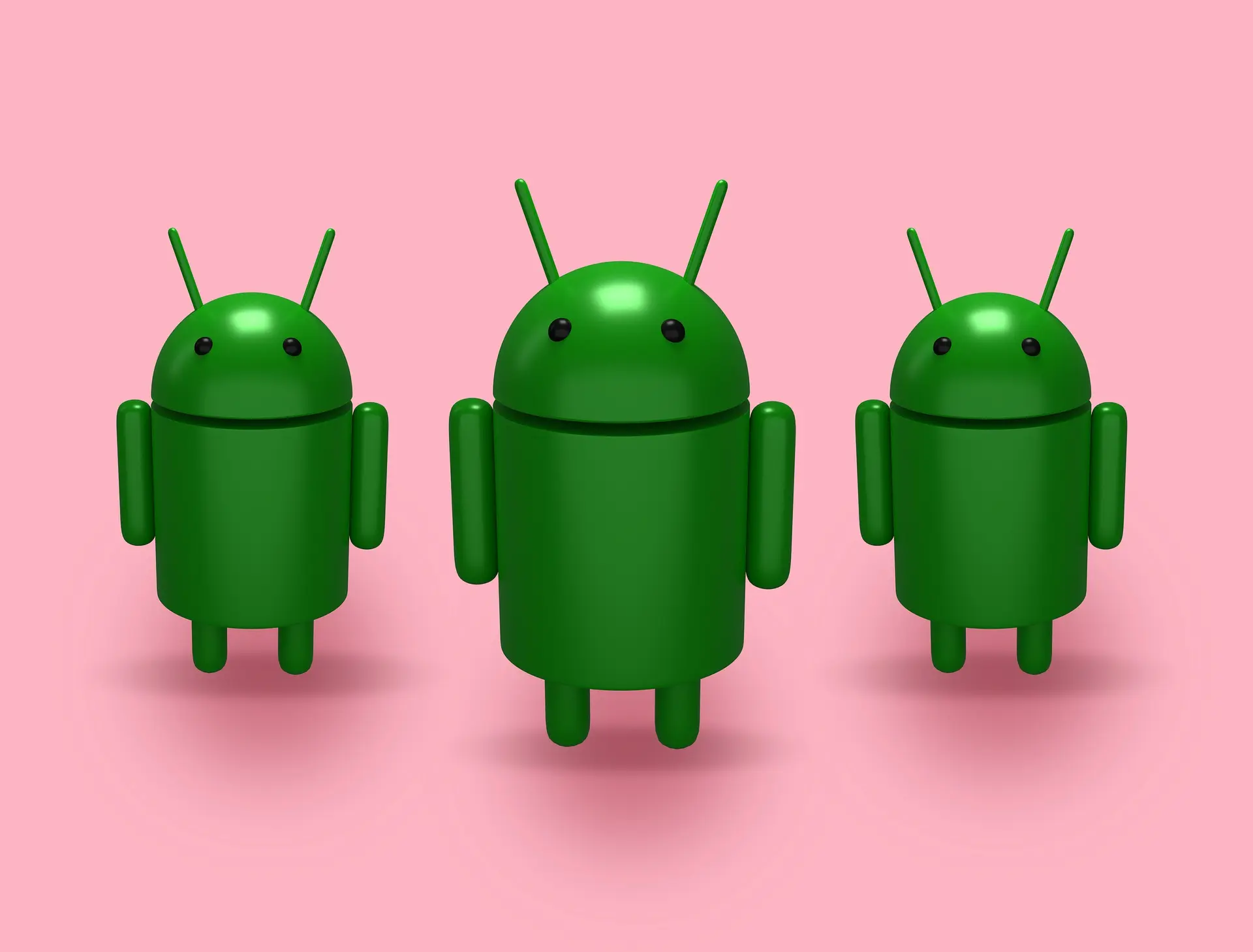 Названы бренды, которые быстрее других обновляют Android на смартфонах