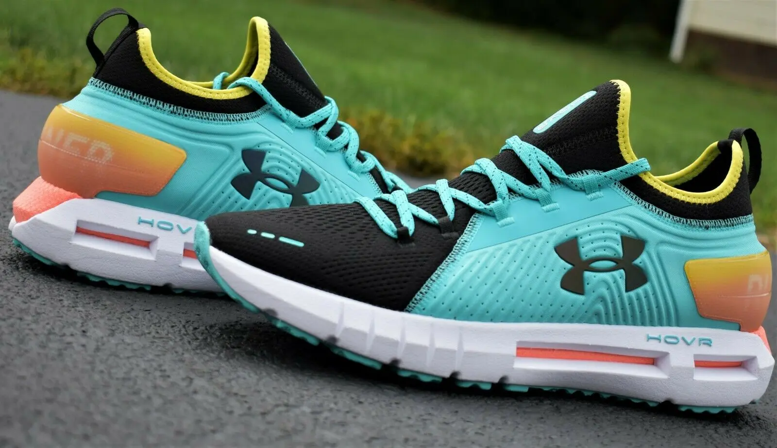 Under Armour предлагает новые модели кроссовок к Московскому Марафону 2019