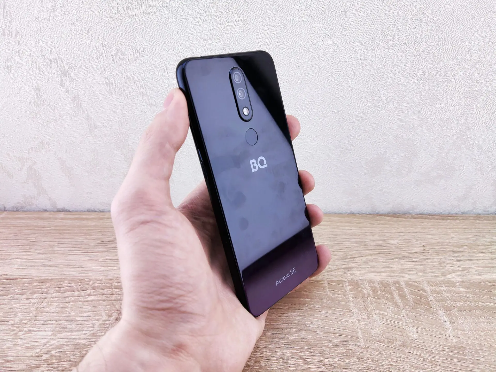 Обзор смартфона BQ Aurora SE 5732L