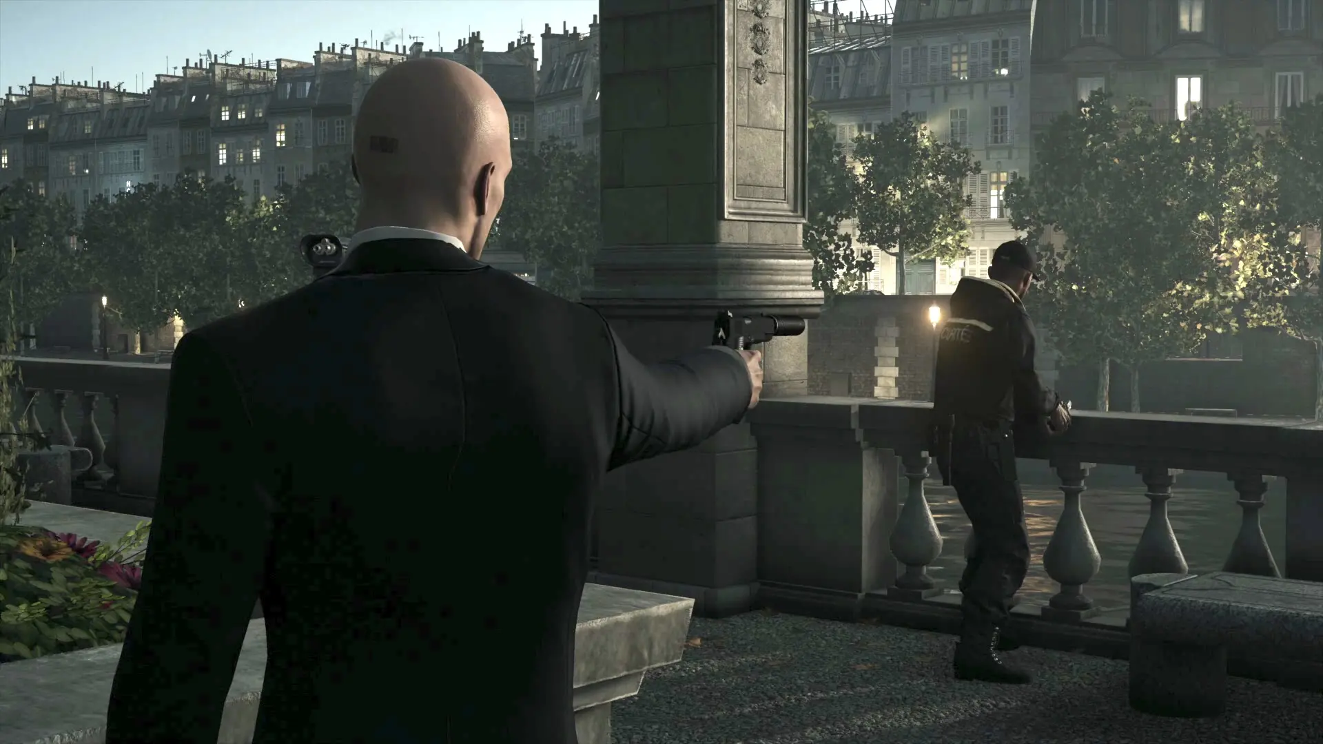 Получите игру Hitman бесплатно в EGS