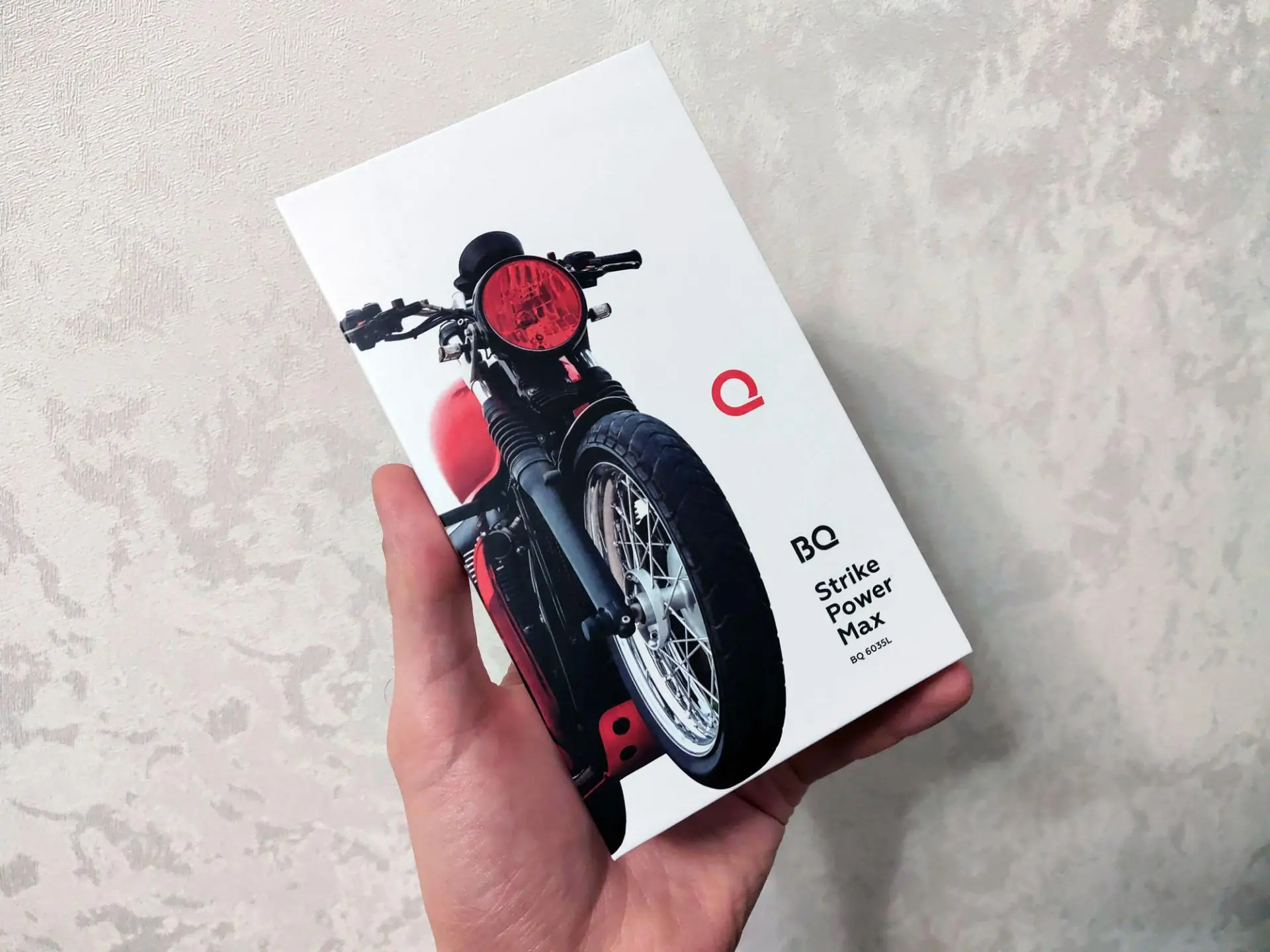 Обзор смартфона BQ Strike Power Max (6035L)