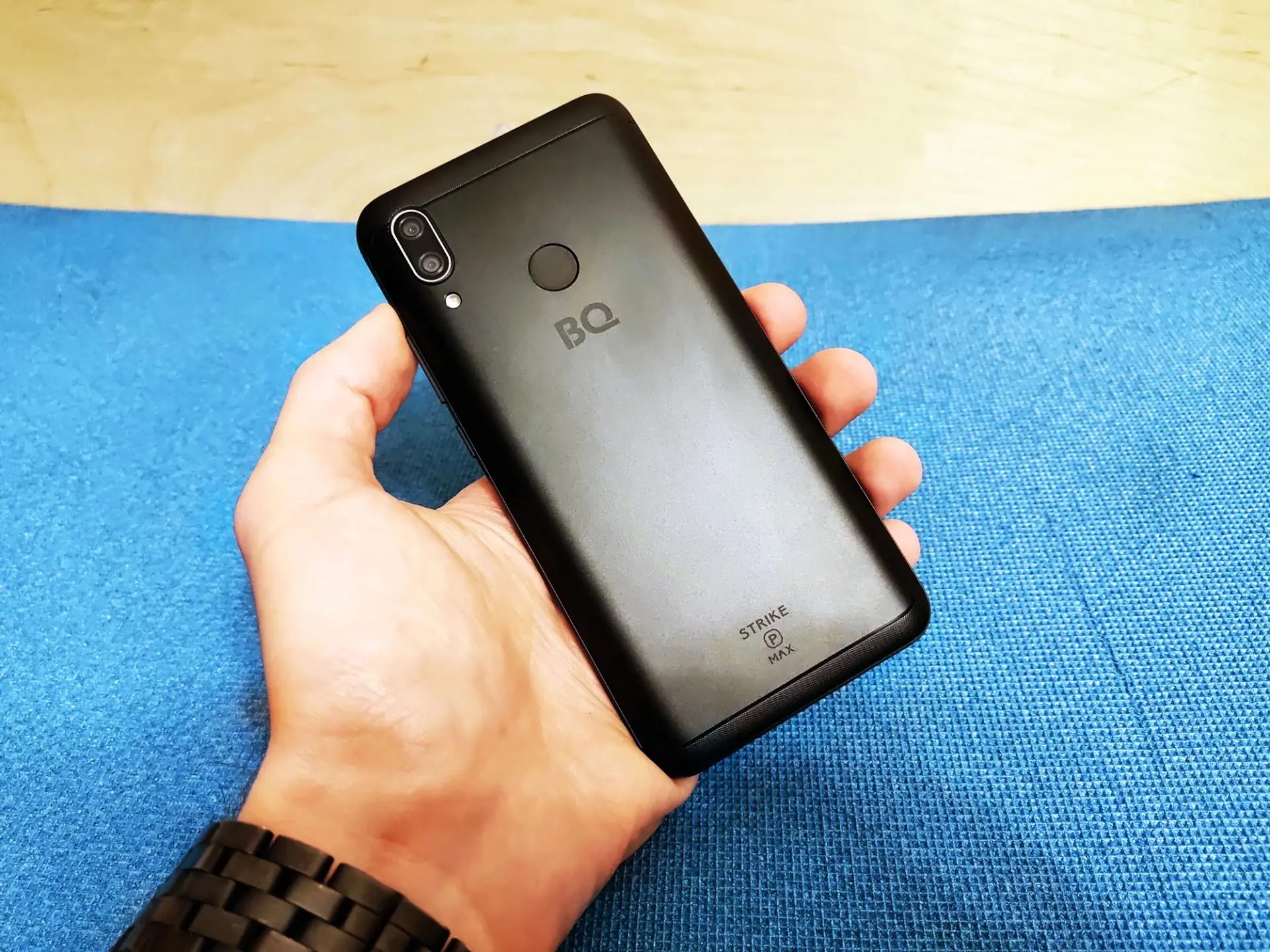 Обзор смартфона BQ Strike Power Max (6035L)