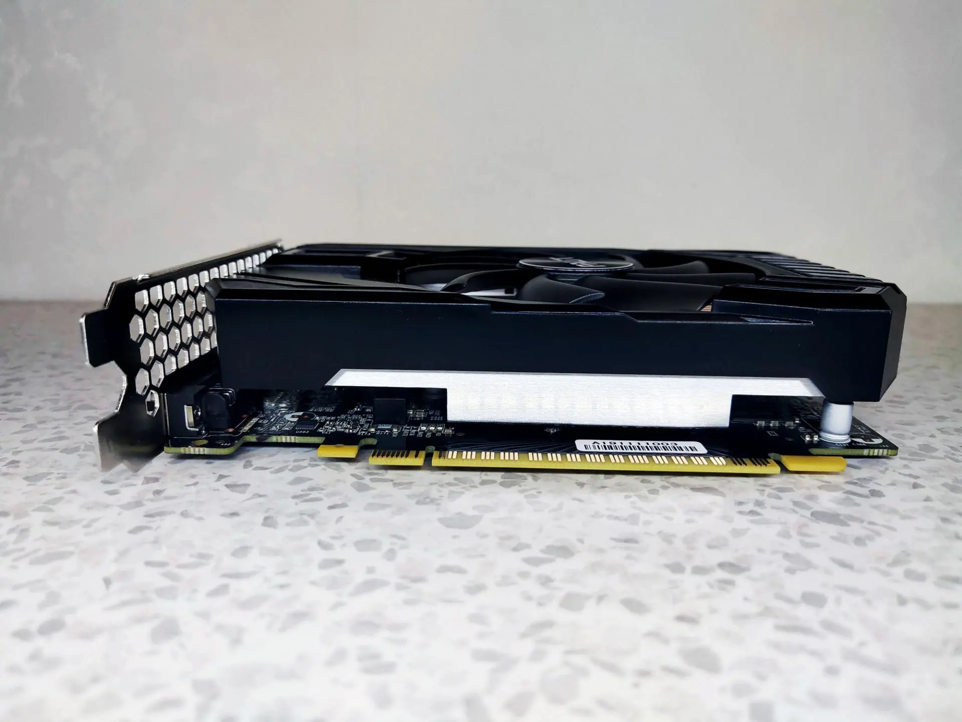 Обзор видеокарты PALIT GeForce GTX 1650 Super StormX