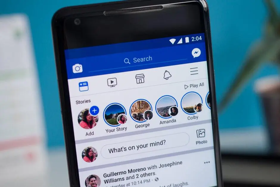 Тёмная тема оформления появляется в приложении Facebook