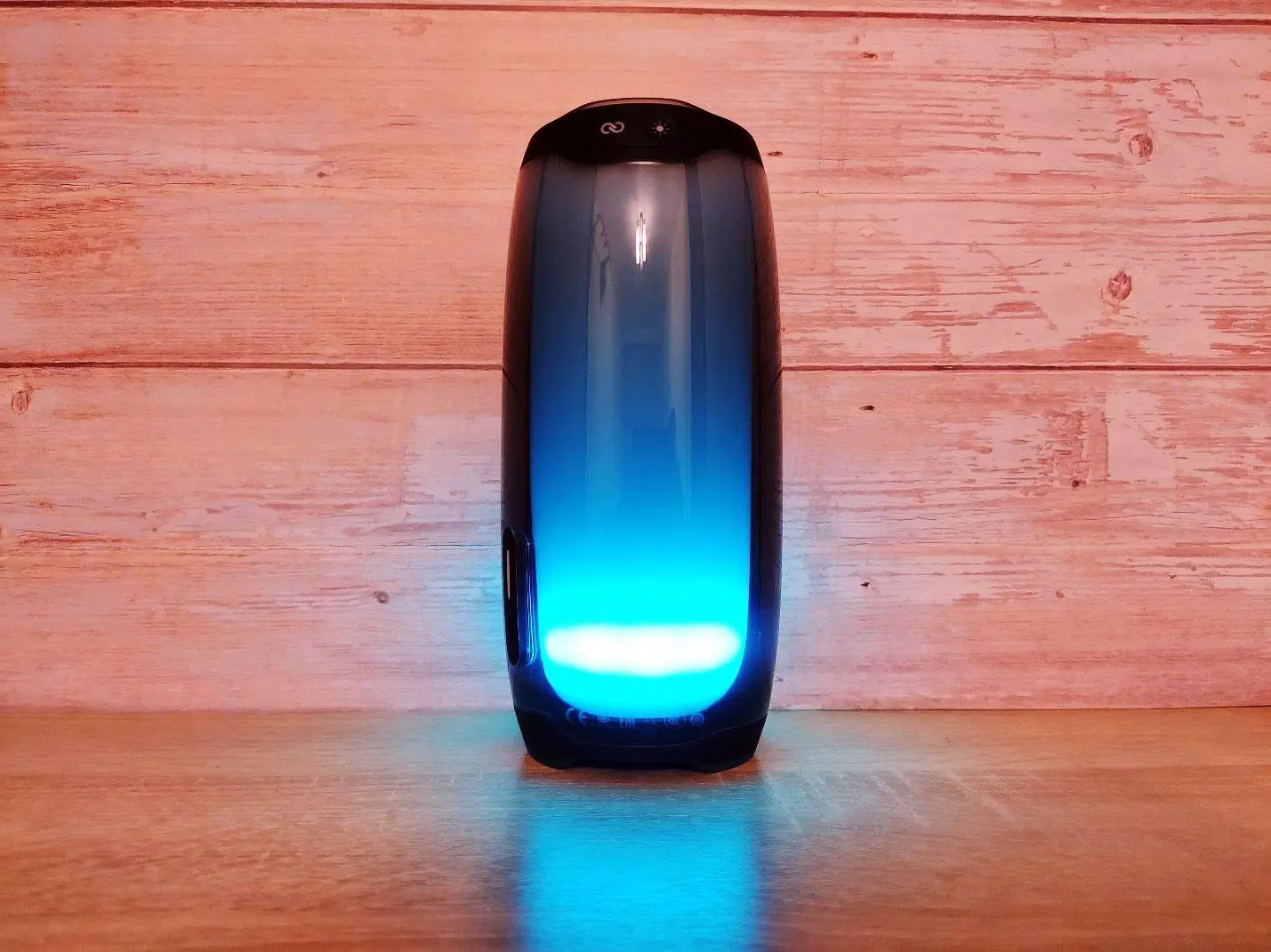 Обзор беспроводной колонки JBL Pulse 4