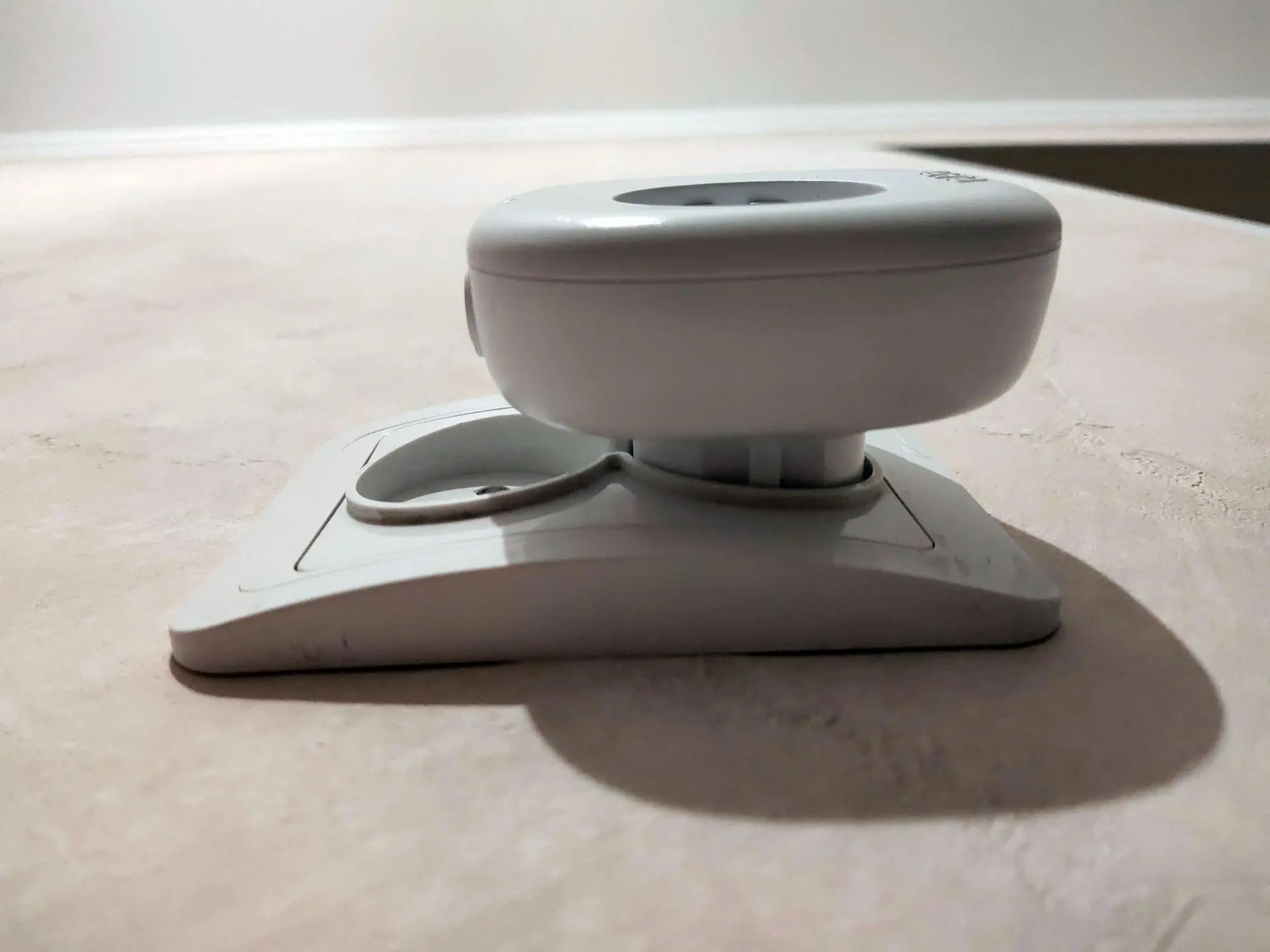 Обзор умной розетки Elari Smart Socket