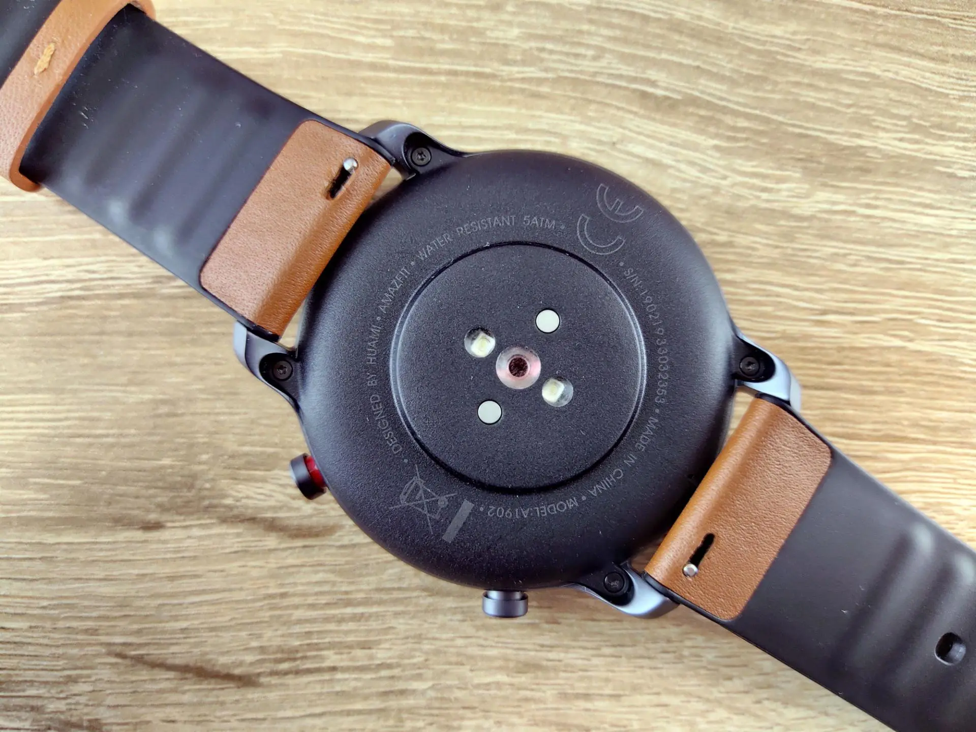 Обзор умных часов Amazfit GTR