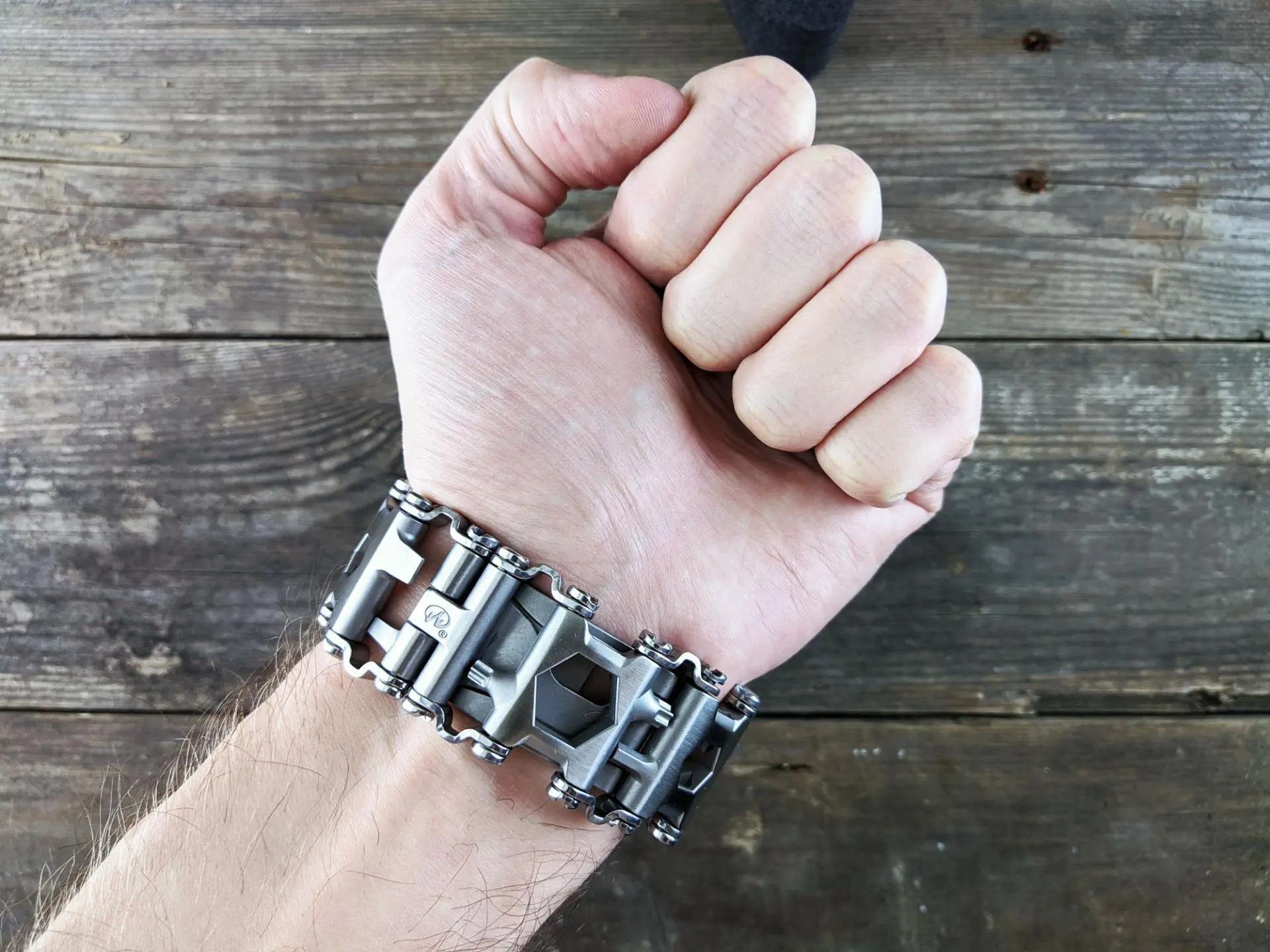 Обзор браслета-мультитула Leatherman Tread