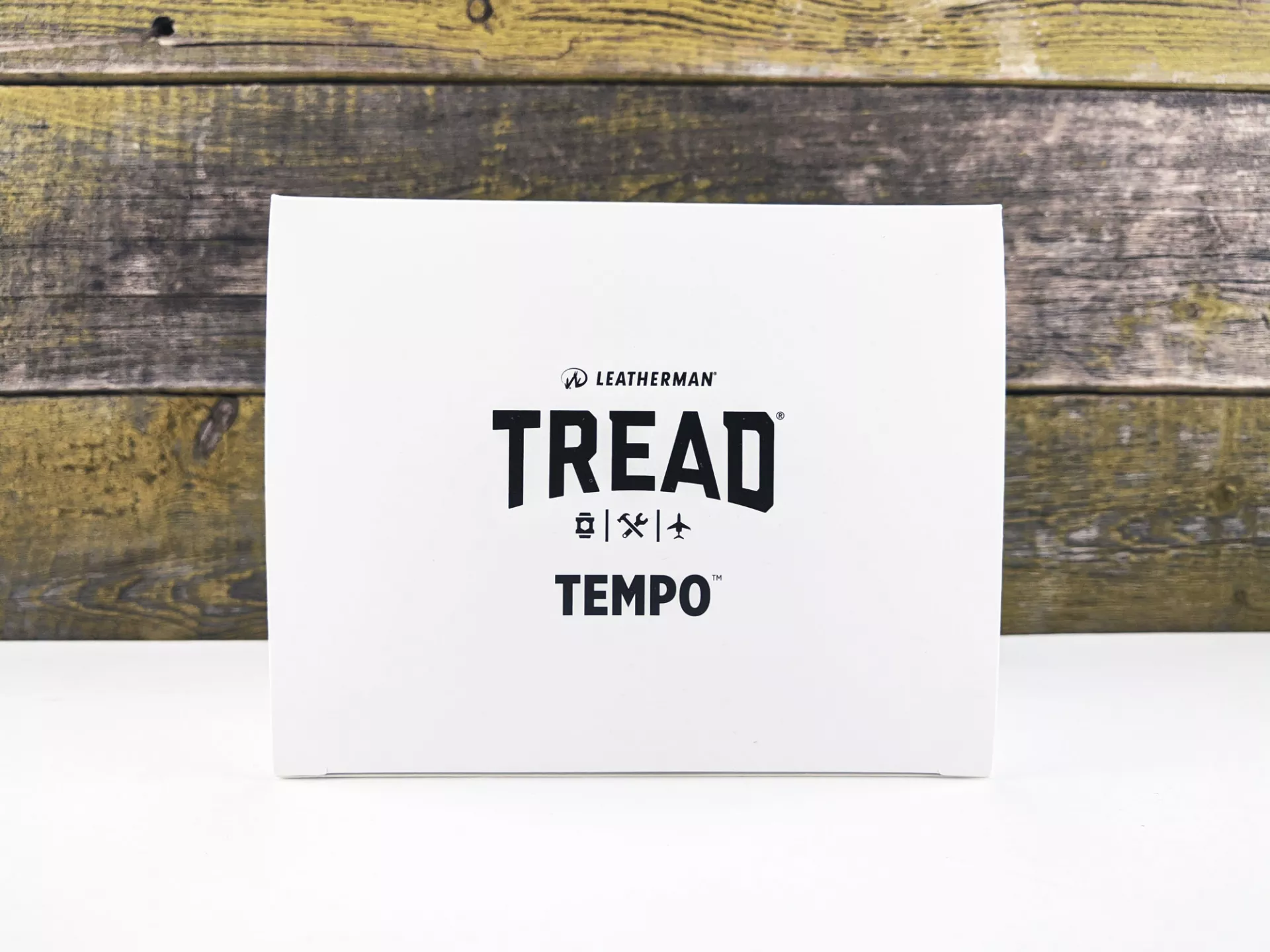 Обзор наручных часов Leatherman Tread Tempo