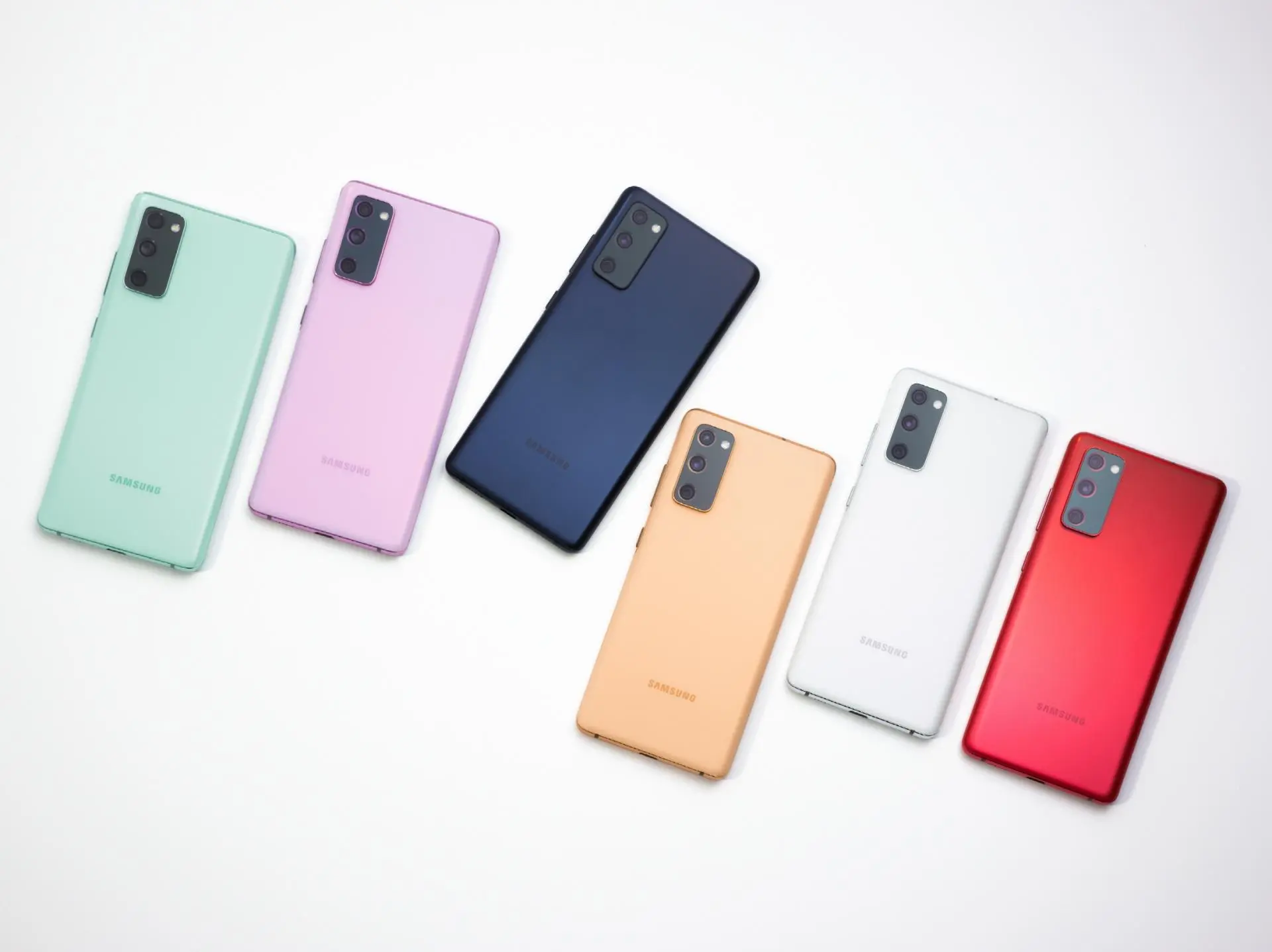 Samsung Galaxy S20 FE радует высокой ремонтопригодностью