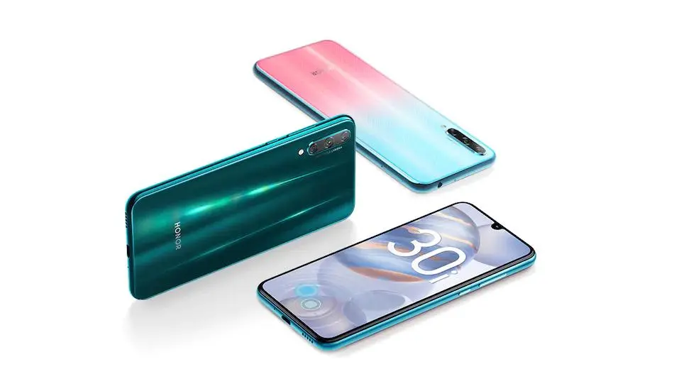 Honor 30i подозрительно похож на старые модели Huawei и Honor. Дебютирует в России