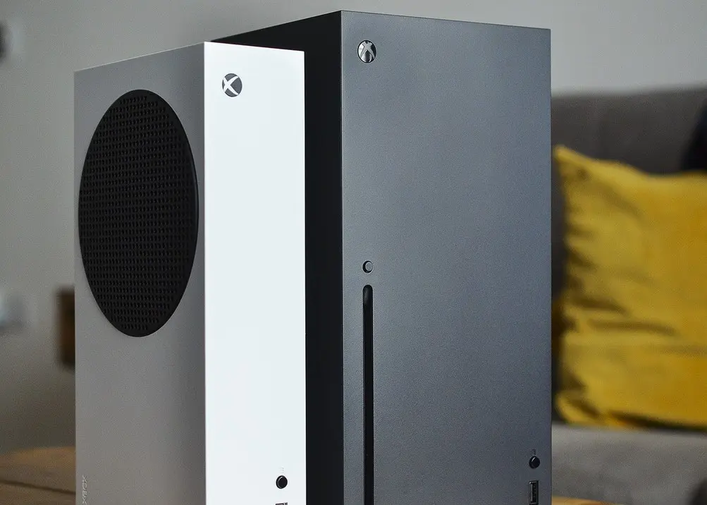 Xbox Series S показали еще в июле, но никто не заметил