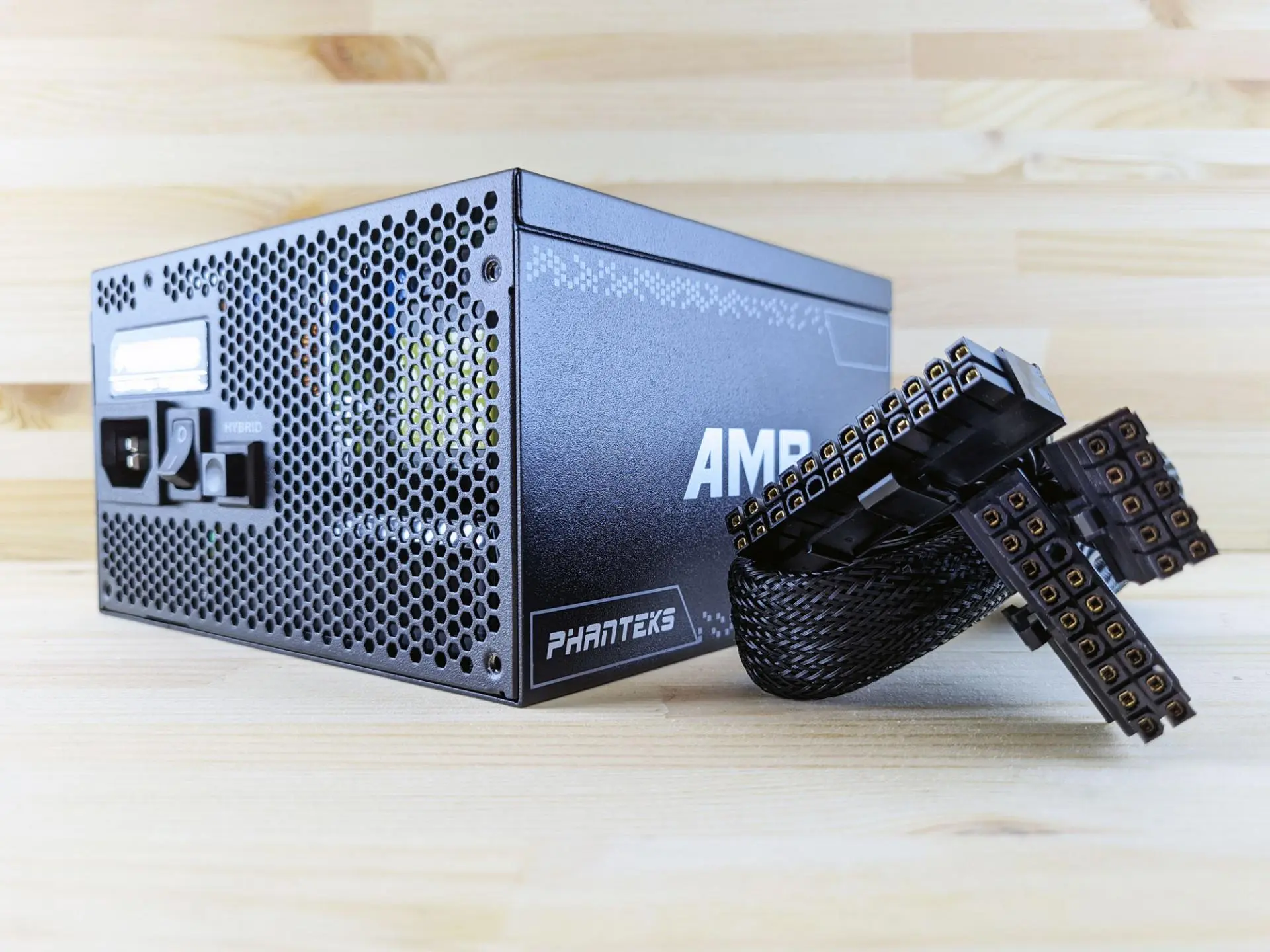 Тест-драйв блока питания Phanteks AMP 750W 80 Plus Gold