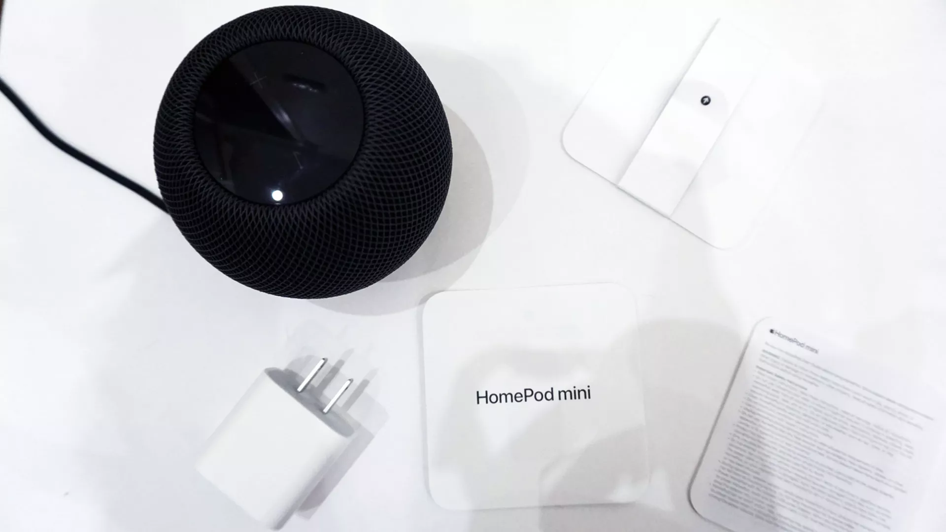 Обзор умной колонки Apple HomePod Mini