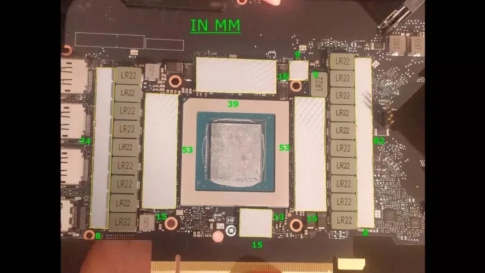 GeForce RTX 3090 удалось охладить на 25 градусов простой модификацией