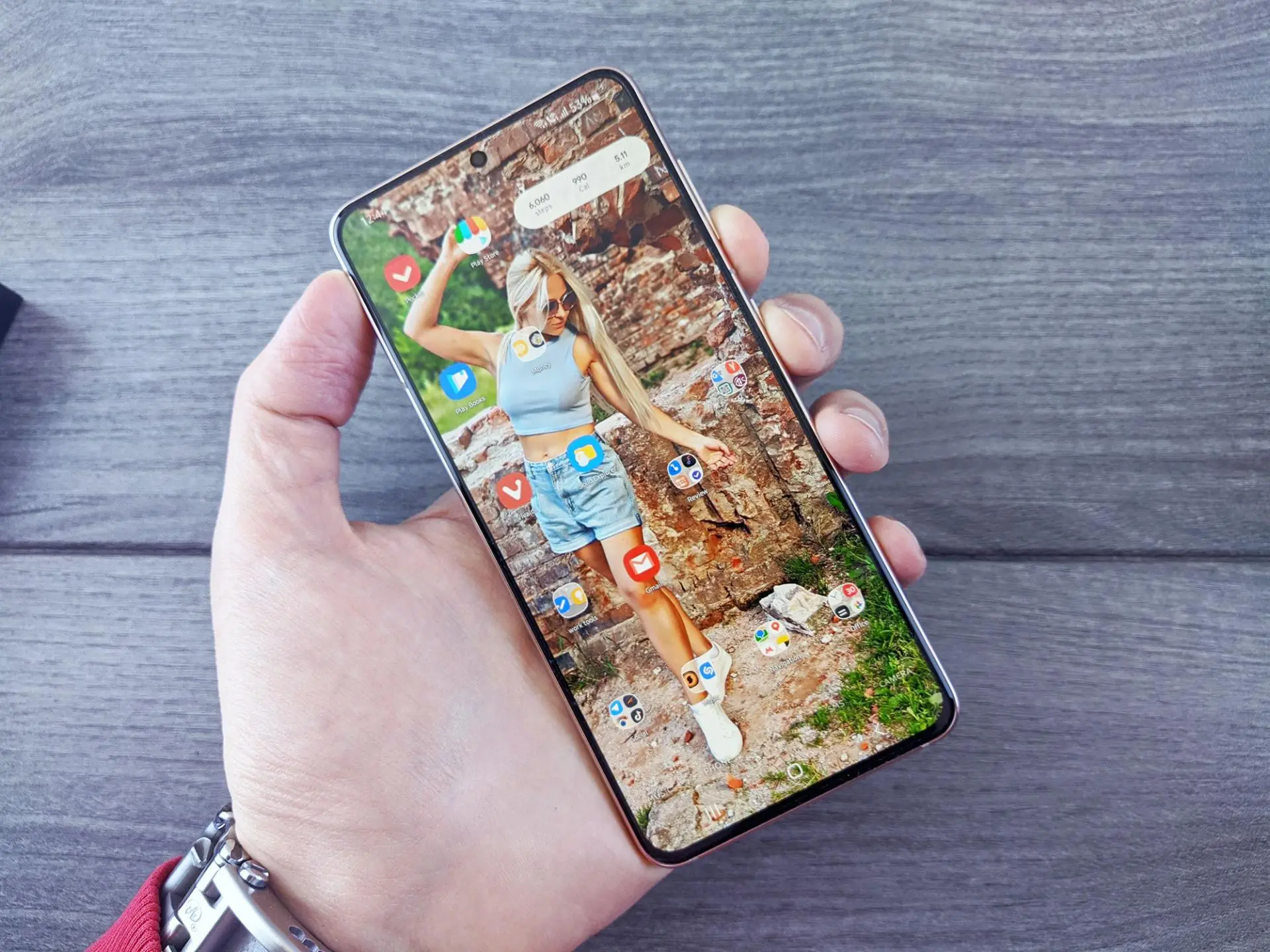 Как сделать скриншот экрана на Samsung Galaxy S21