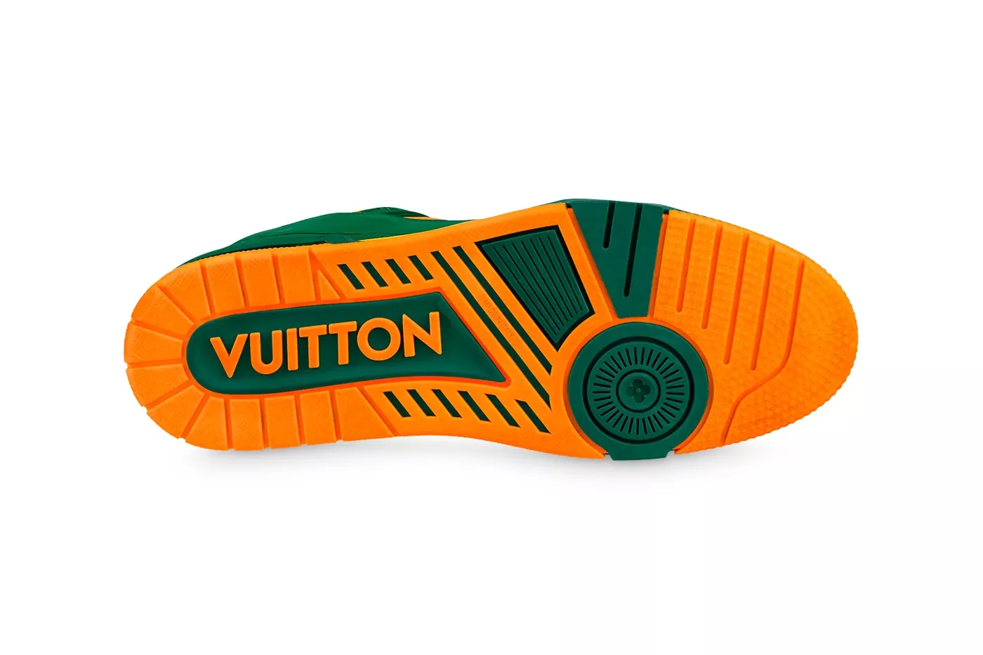 Louis Vuitton сочетает зелёный и оранжевый в кроссовках LV Trainer