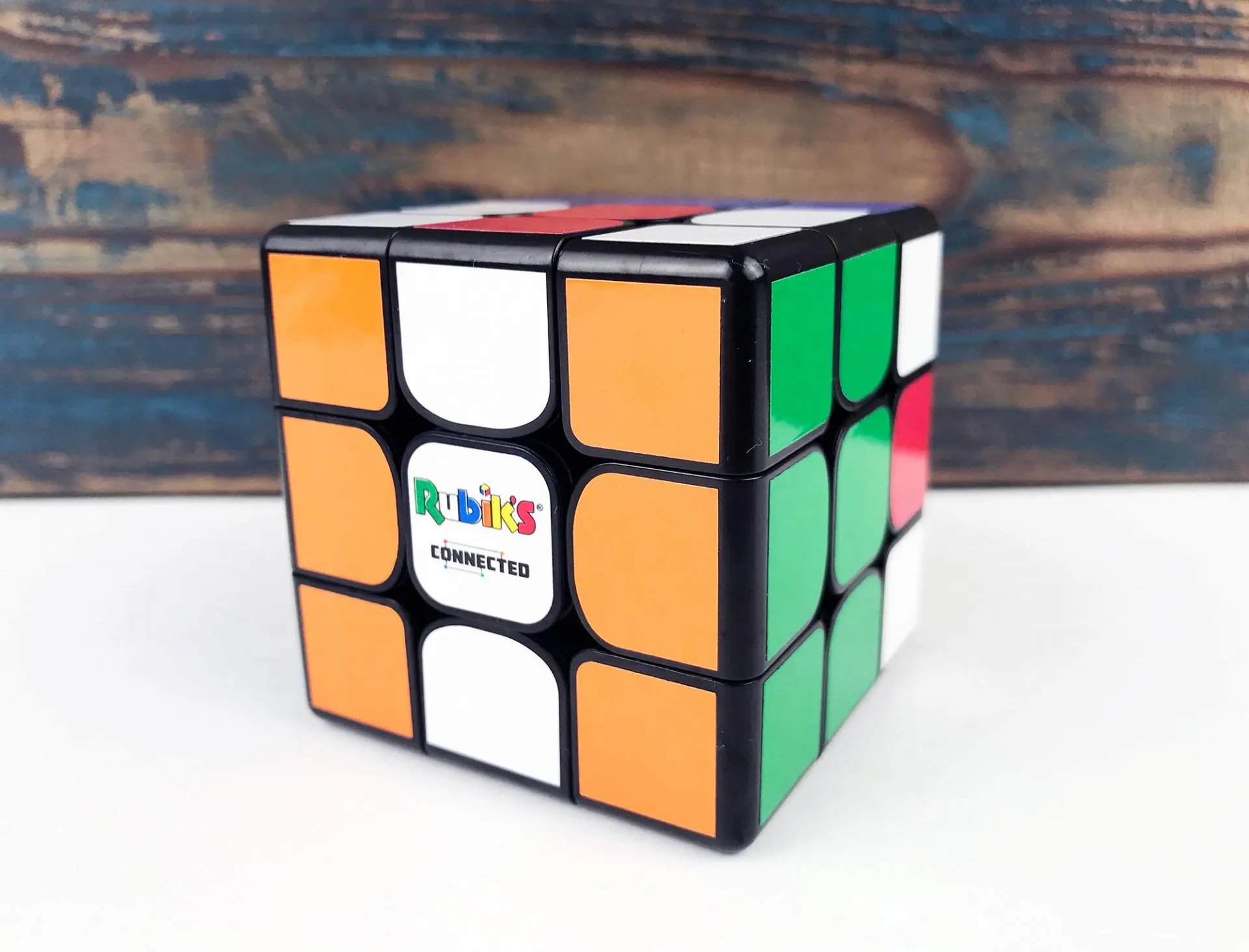 Обзор умного кубика Рубика Particula Rubik’s Connected