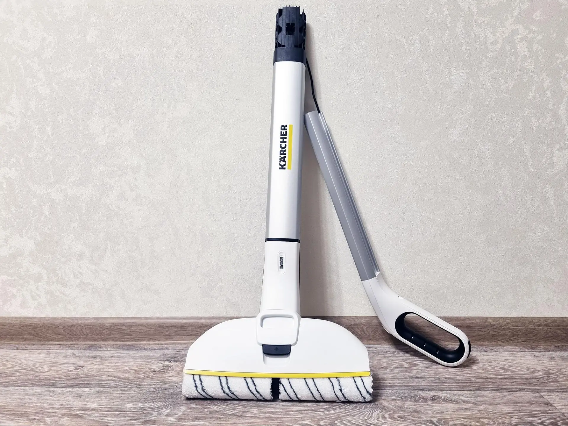 Тест-драйв электрошвабры Karcher FC 3 Cordless Premium