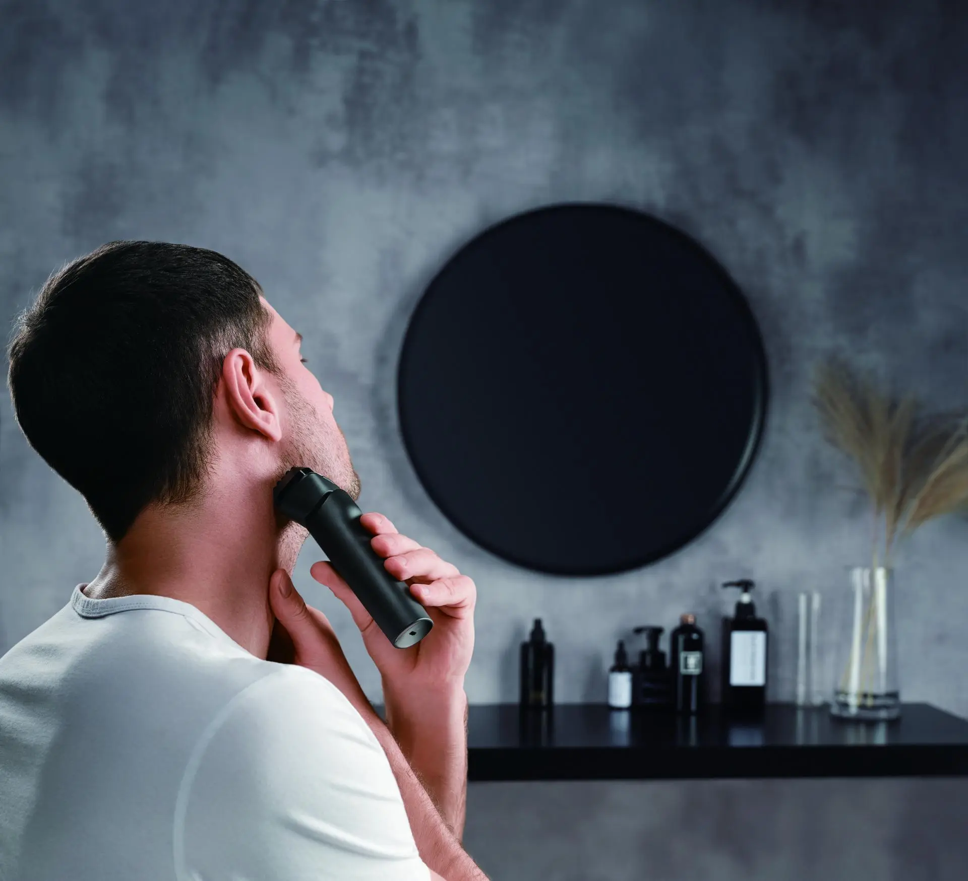 Xiaomi начинает продавать электробритвы Mi 5-Blade Electric Shaver официально