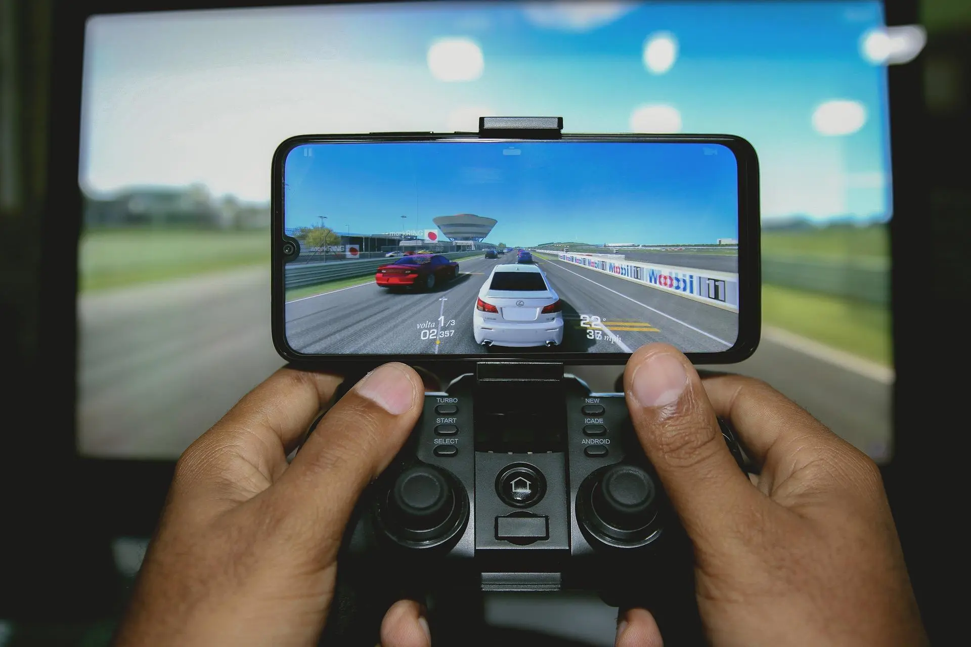 Игры начнут быстрее загружаться в Android 13