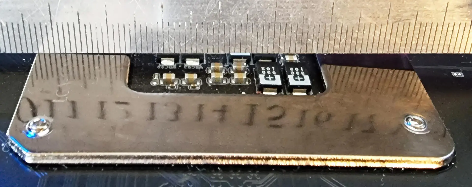 Новые процессоры Intel 12 поколения Alder Lake гнутся в материнских платах
