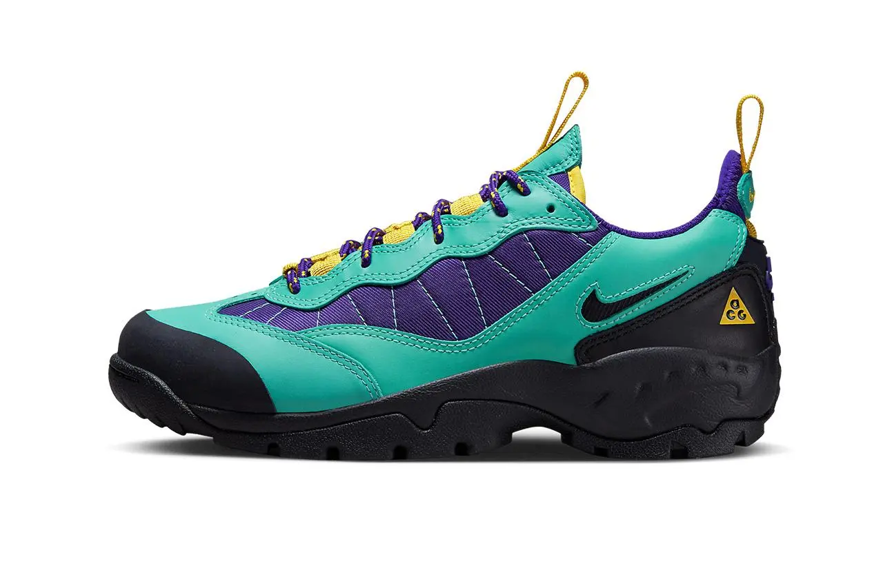 Кроссовки Nike ACG Air Mada вышли в бирюзовой гамме