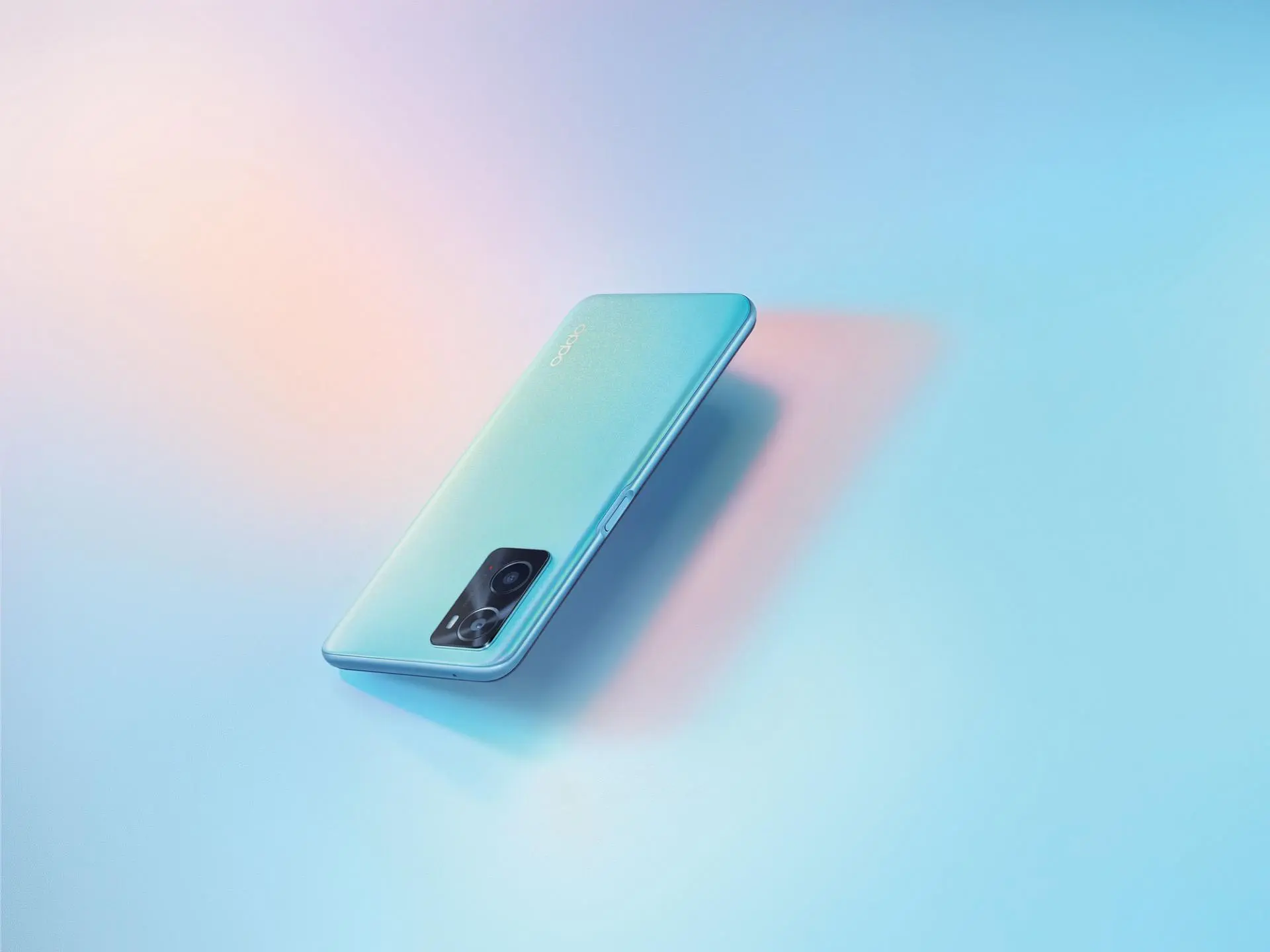 OPPO A96 в стекле с алмазной огранкой анонсирован официально