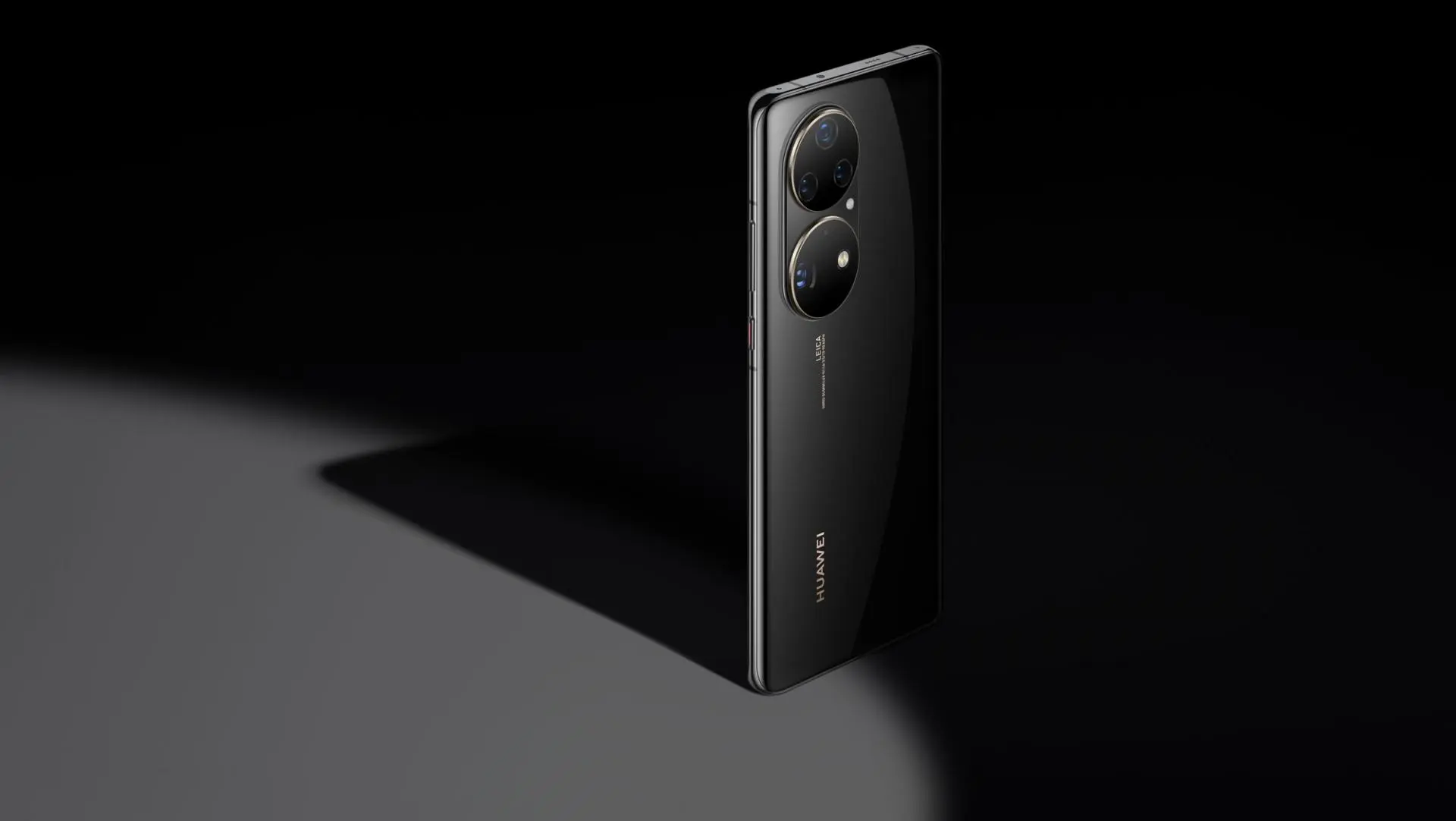 В России официально представлен смартфон HUAWEI P50 Pro