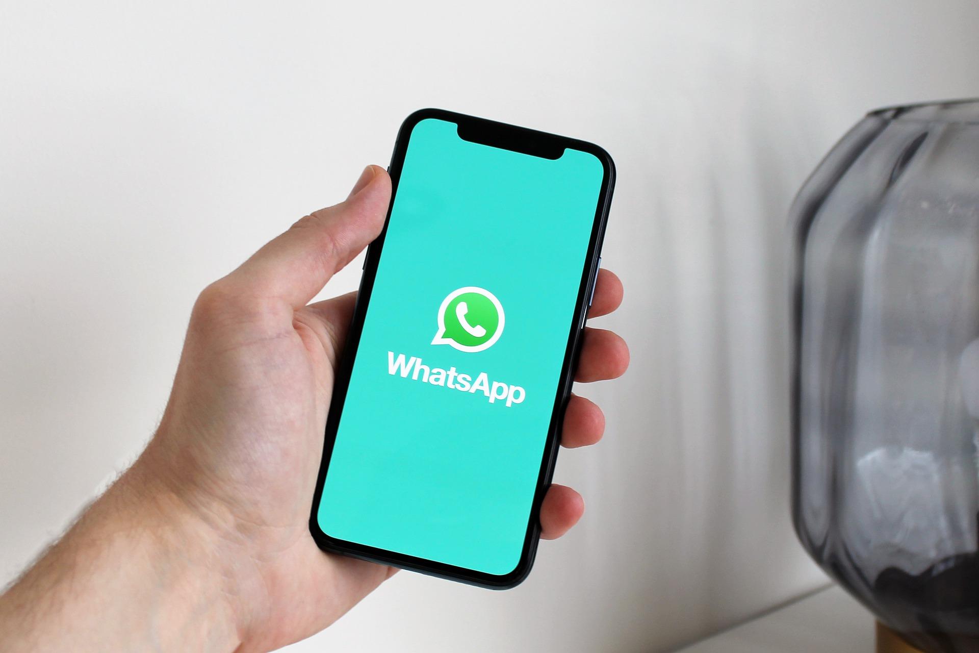 WhatsApp могут ограничить по размеру резервных копий чатов на Android