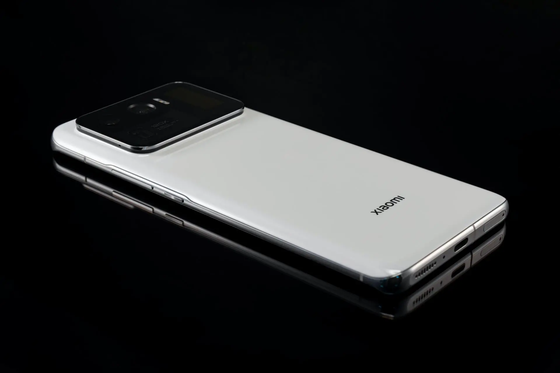 Xiaomi планирует развернуть агрессивную кампанию против Apple
