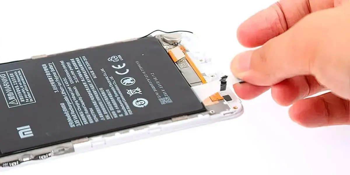 Xiaomi продолжает улучшать аккумуляторы и скорость зарядки