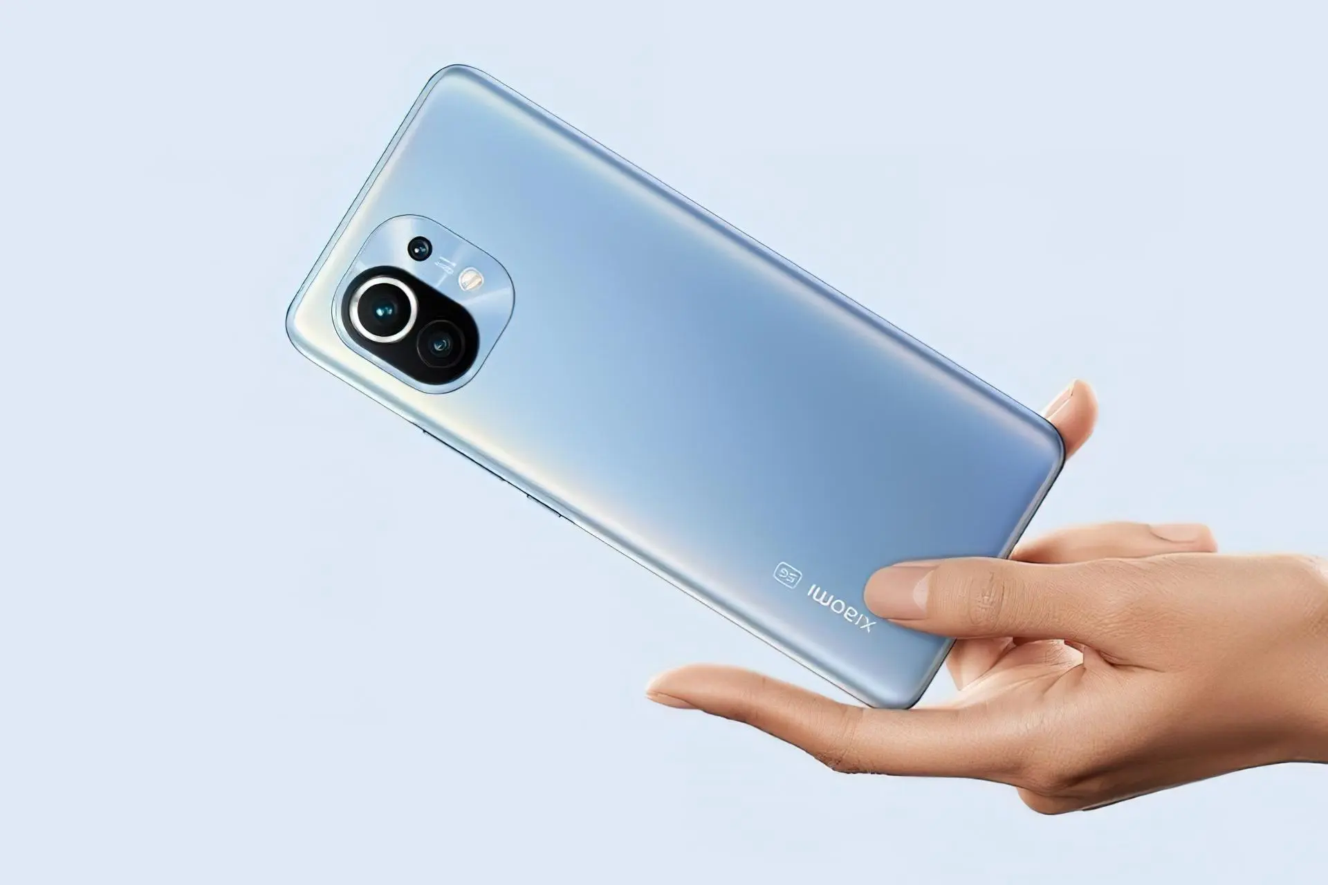 После Samsung в замедлении приложений обвиняют ещё и Xiaomi