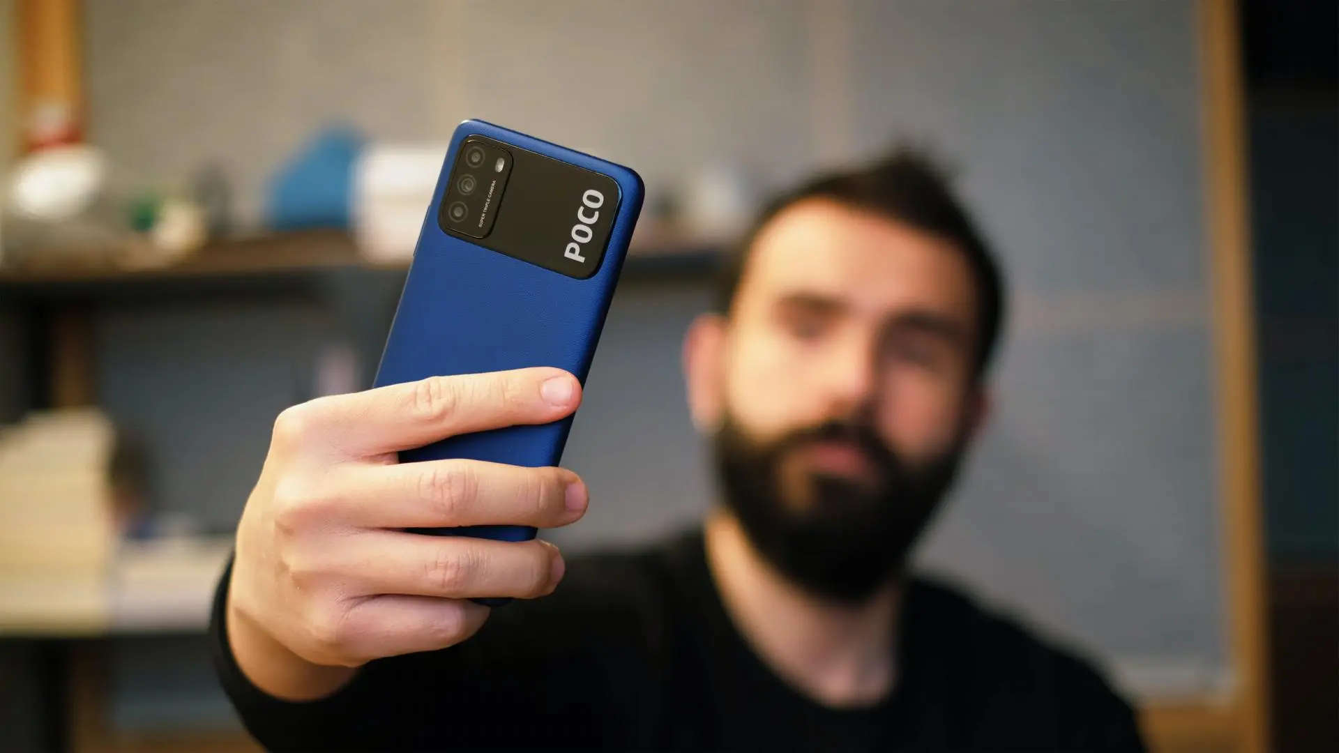 Samsung продлевает время поддержки смартфонов, POCO отвечает уклончиво, кивая на Xiaomi