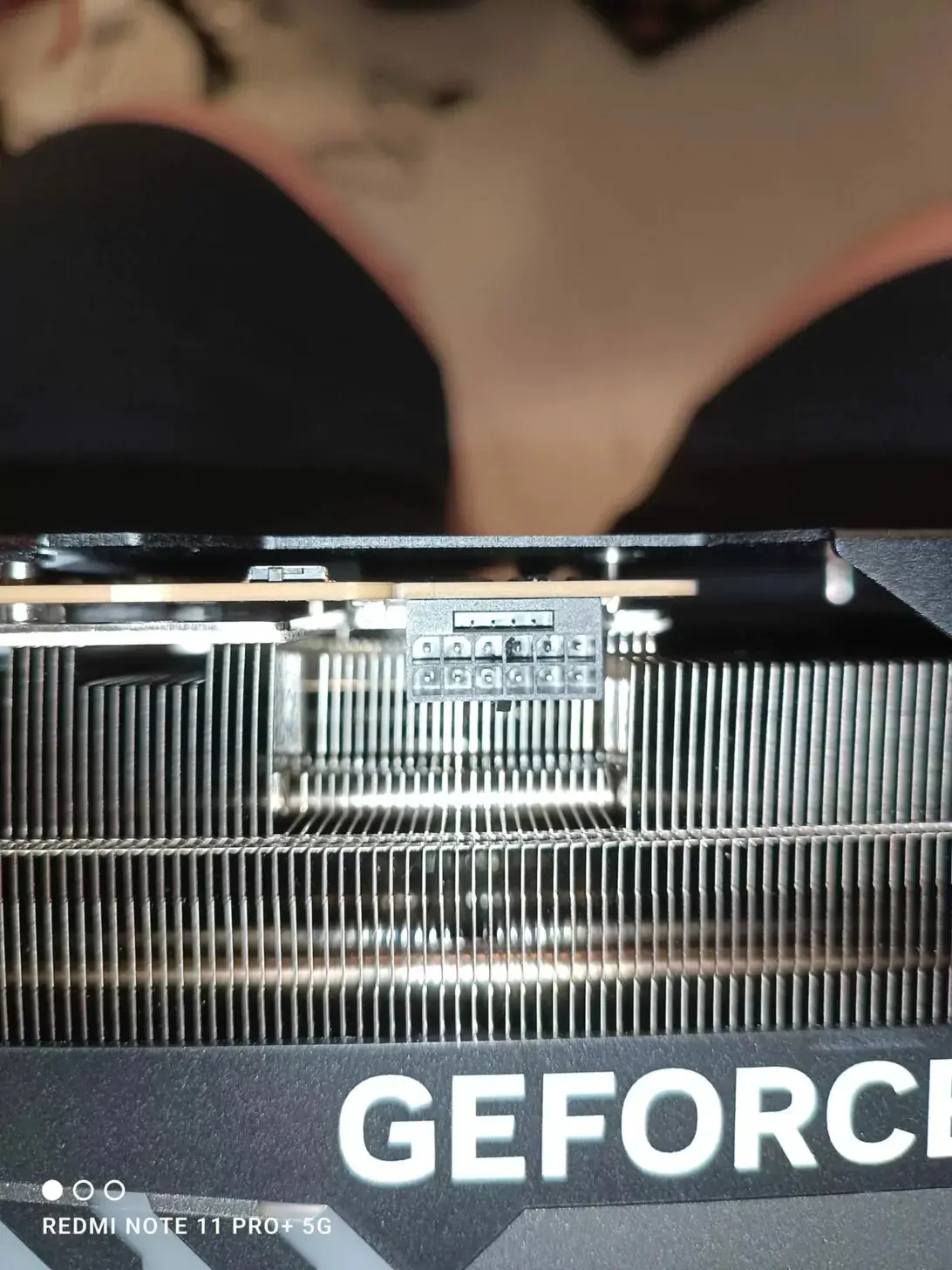 У RTX 4090 плавится коннектор 12VHPWR даже с новыми блоками питания ATX 3.0