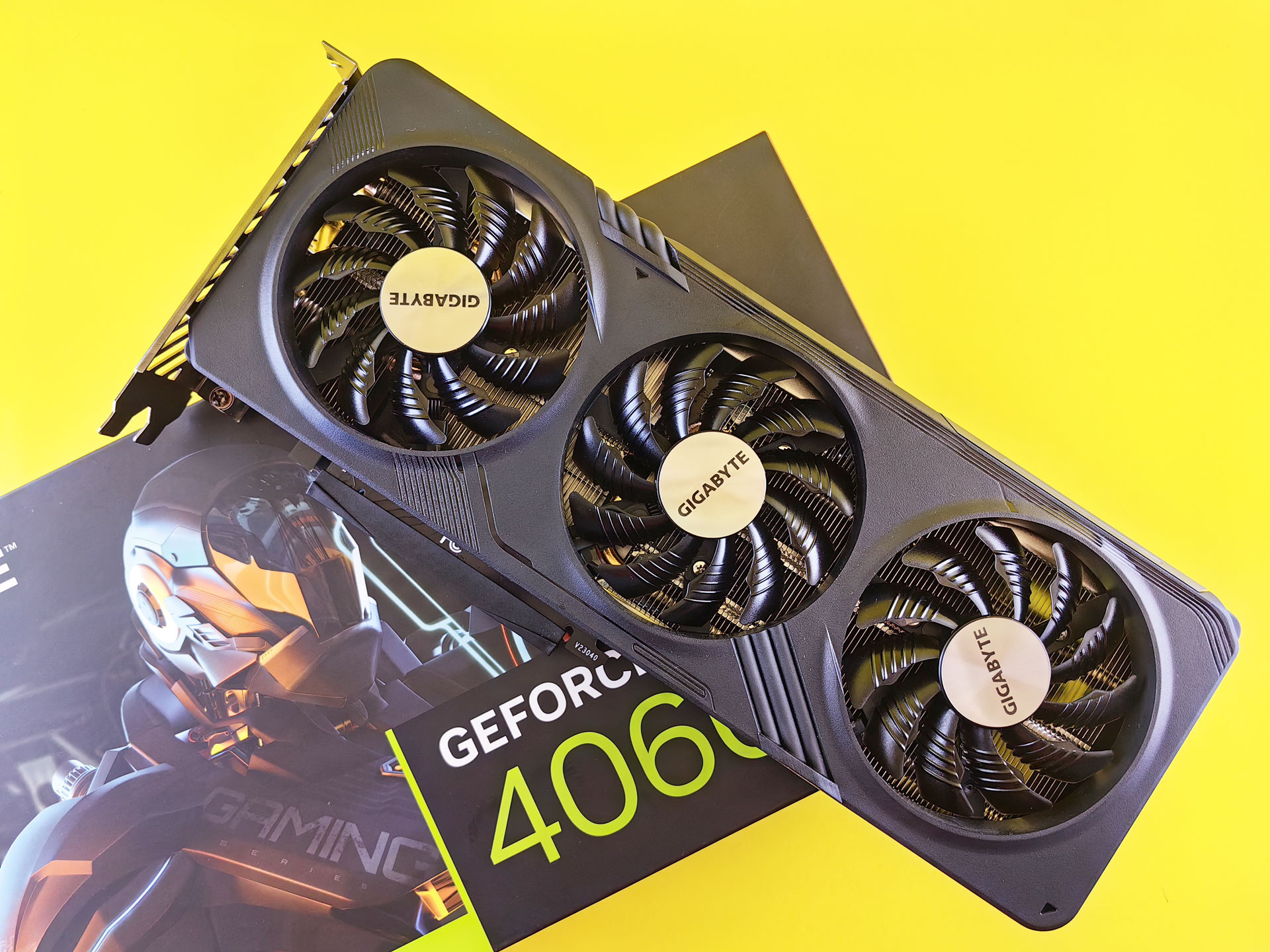 GeForce RTX 4060 Ti против RTX 4070. Какова разница между Ti и новой ступенью?