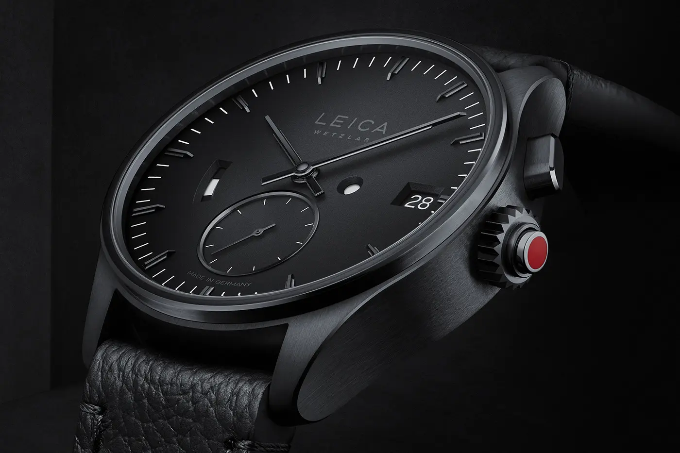 Leica представляет ZM Watch Monochrom Edition