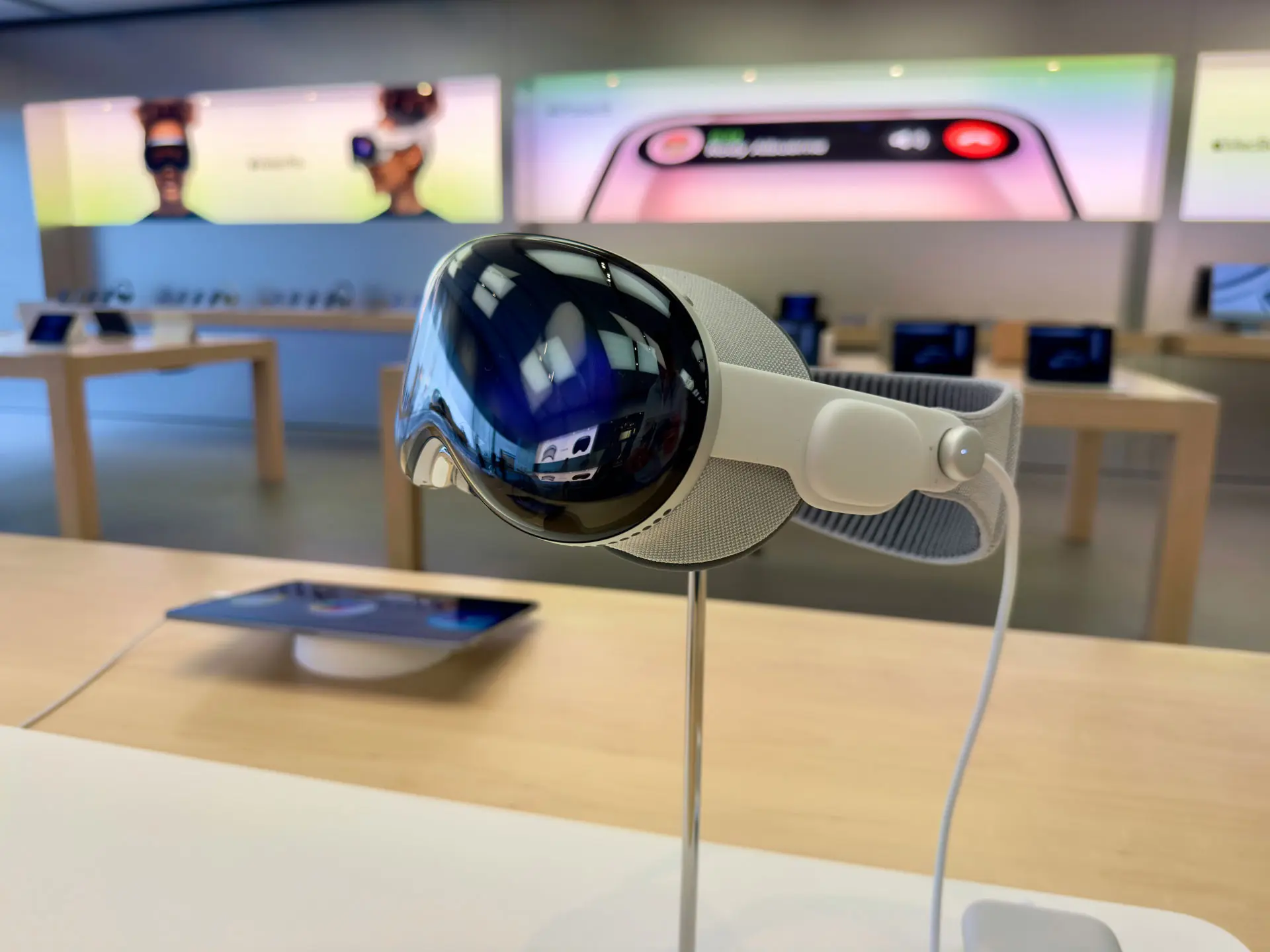 HUAWEI может выпустить шлем дополненной реальности Vision Pro