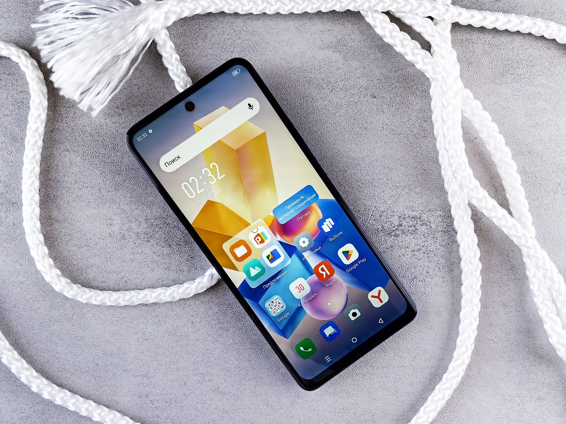 Обзор смартфона Infinix HOT 40